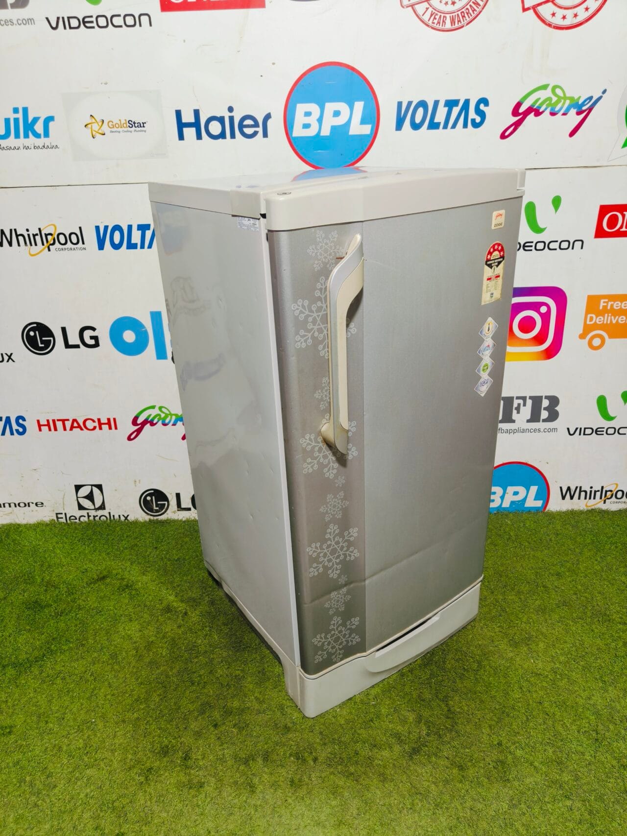 Godrej edge five star energy rating inbuilt stabilizer with base stand and onion tray 190 ltr single door refrigerator - Image 5
