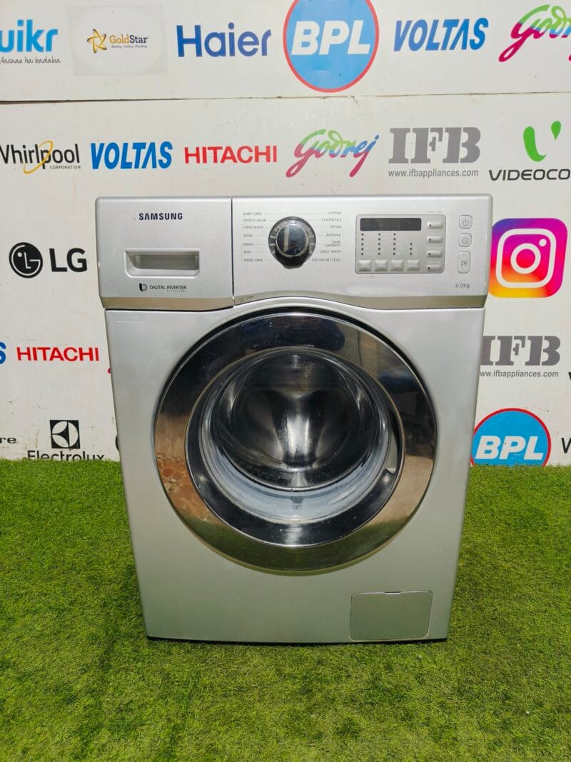 Samsung digital inverter with inbuilt ceramic heater 6 kg silver in colour gently used fully automatic front load washing machine