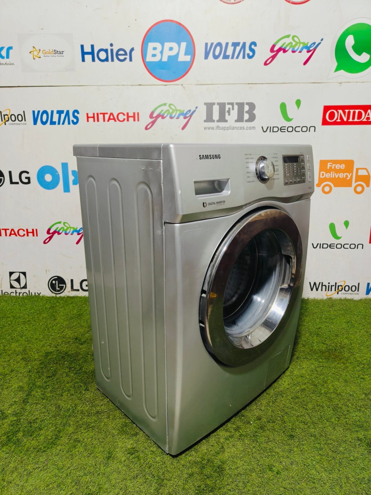 Samsung digital inverter with inbuilt ceramic heater 6 kg silver in colour gently used fully automatic front load washing machine - Image 5