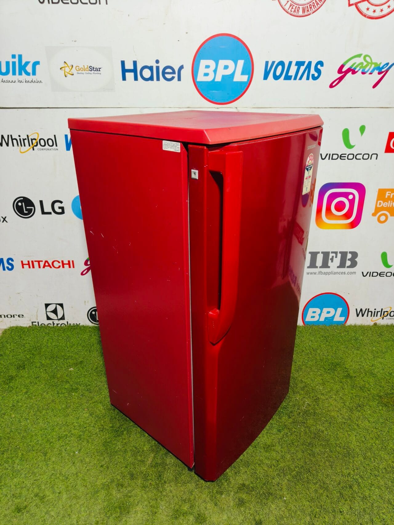 Samsung 5 star energy rating inbuilt stabiliser bright red in colour 190 ltr single door refrigerator - Image 4