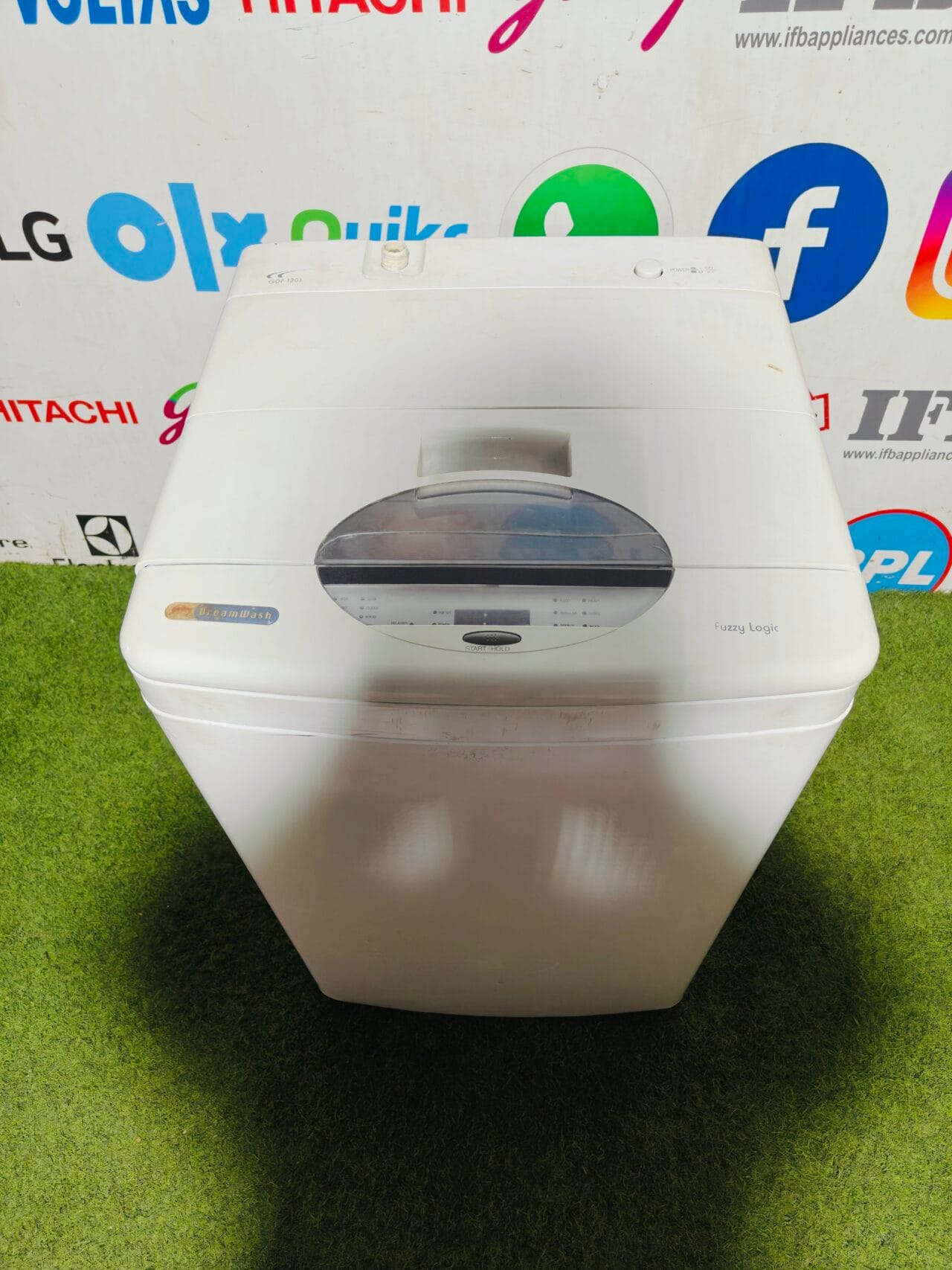 LG dream wash fuzzy logic full white in colour 6 kg fully automatic used top load washing machine - Image 2