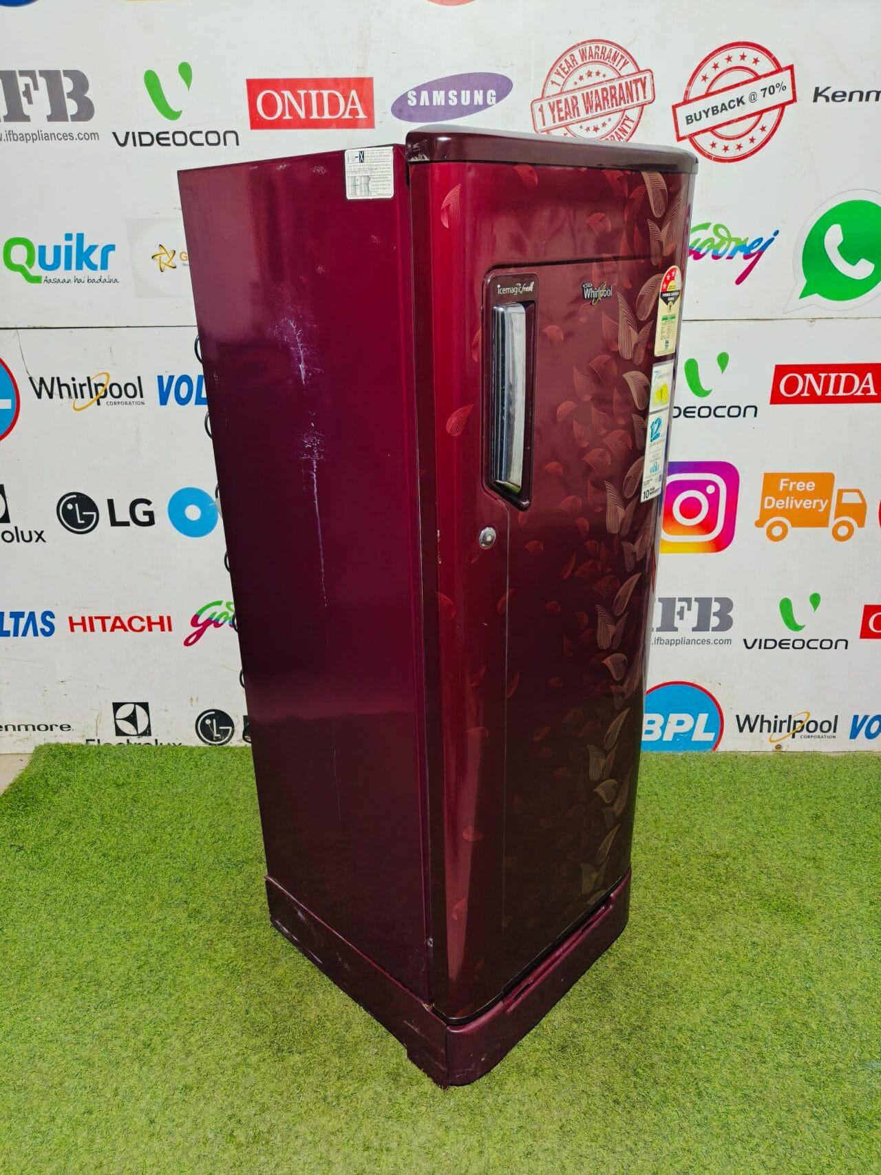 Whirlpool ice magic fresh inbuilt stabilizer with base stand and onion tree 220 lte gently used flower model single door refrigerator - Image 5