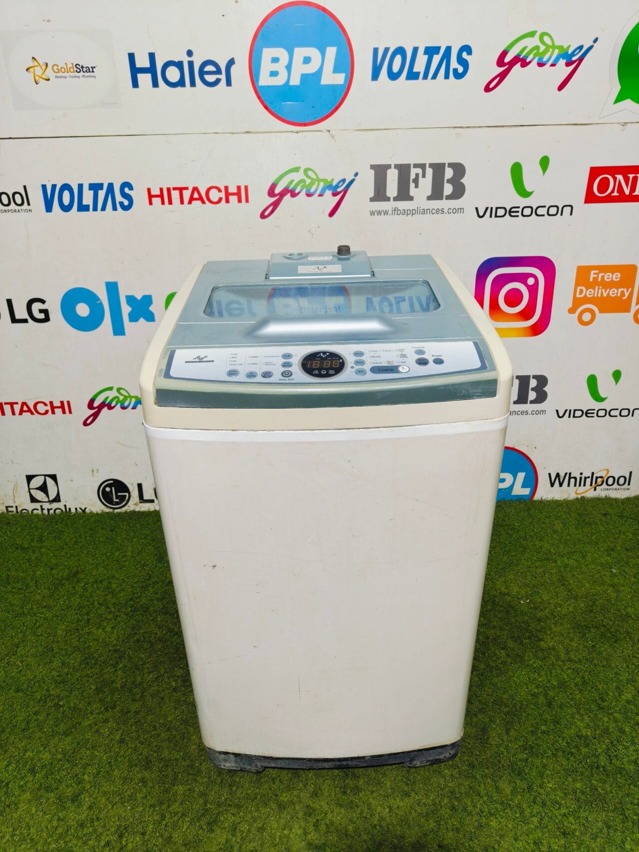 Samsung AG plus silver nano technology 6.5 kg blue and white in colour fully automatic used top load washing machine