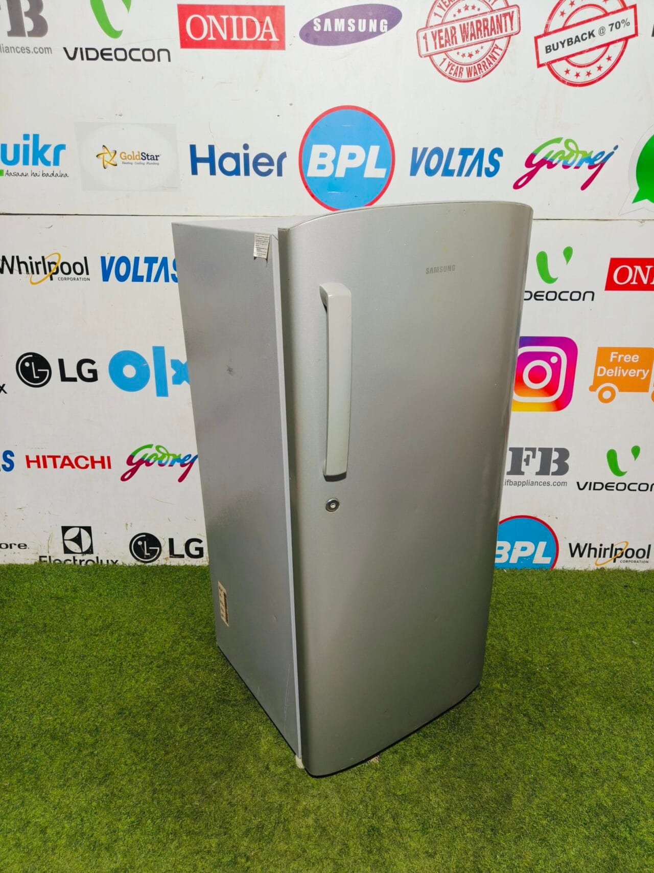 Samsung 5 star energy rating inbuilt stabiliser silver in colour 190 ltr gently used single door refrigerator - Image 4