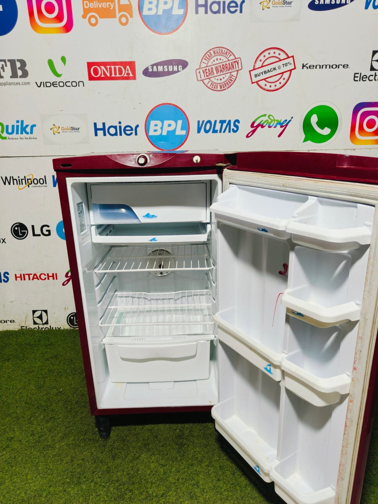 godrej edge maroon inbuilt stabiliser 180 lte used single door refrigerator - Image 3