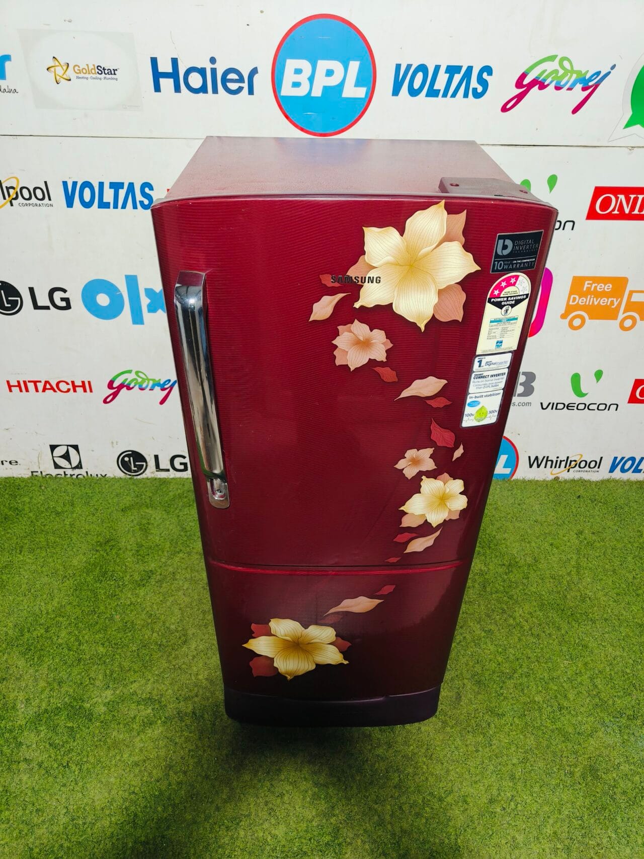 Samsung digital inverter inbuilt stabiliser with base stand and onion tray double colour flower model 190 ltr gently used single door refrigerator - Image 2
