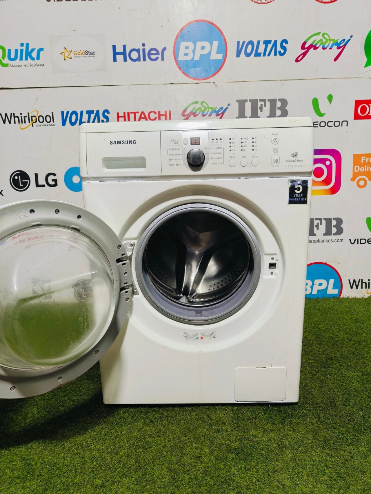 Samsung diamond drum white in colour 6.5 kg fully automatic front load washing machine - Image 3