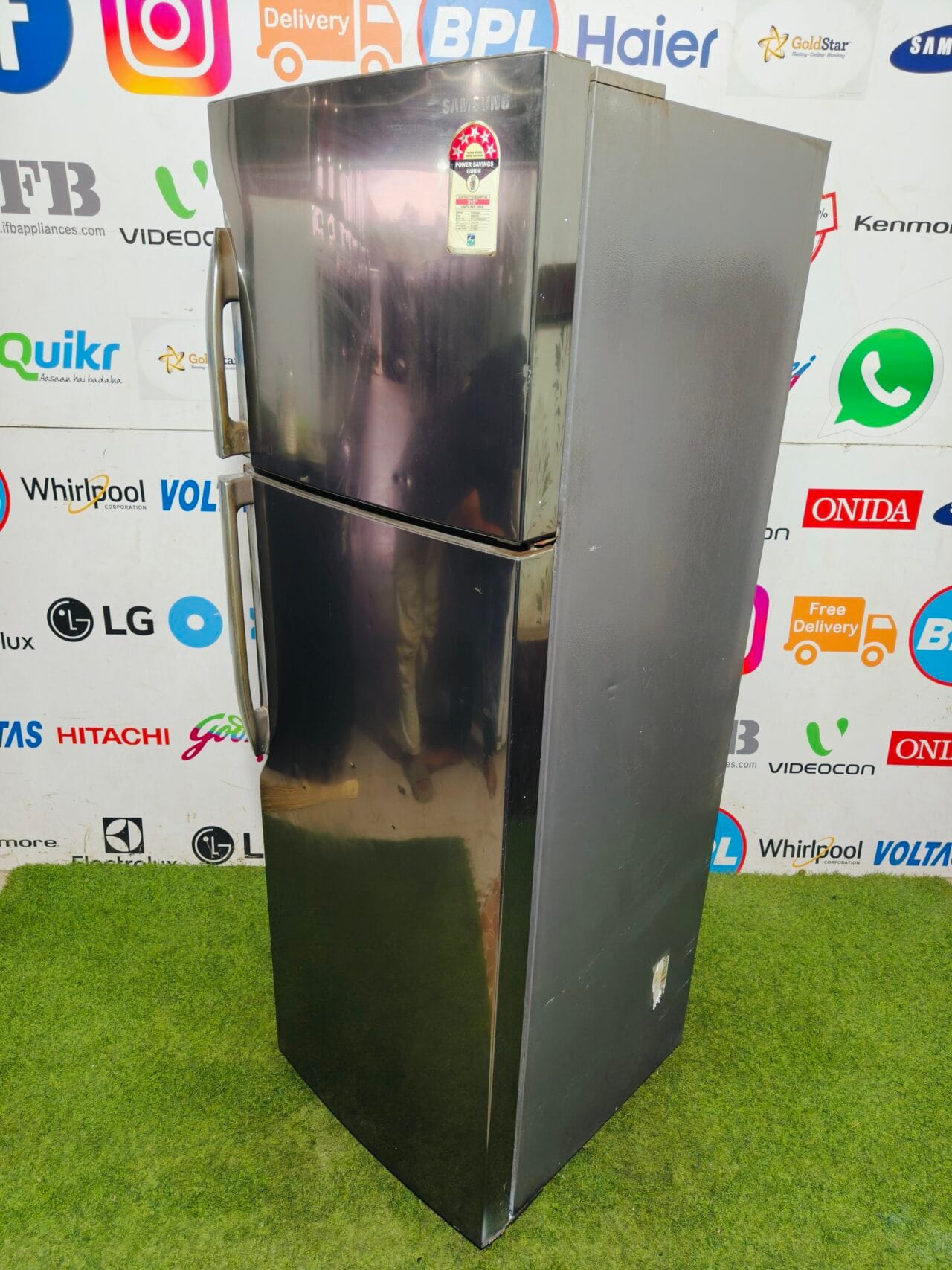 Samsung five star energy rating inbuilt stabiliser steel finish 320 lte double door used refrigerator - Image 4