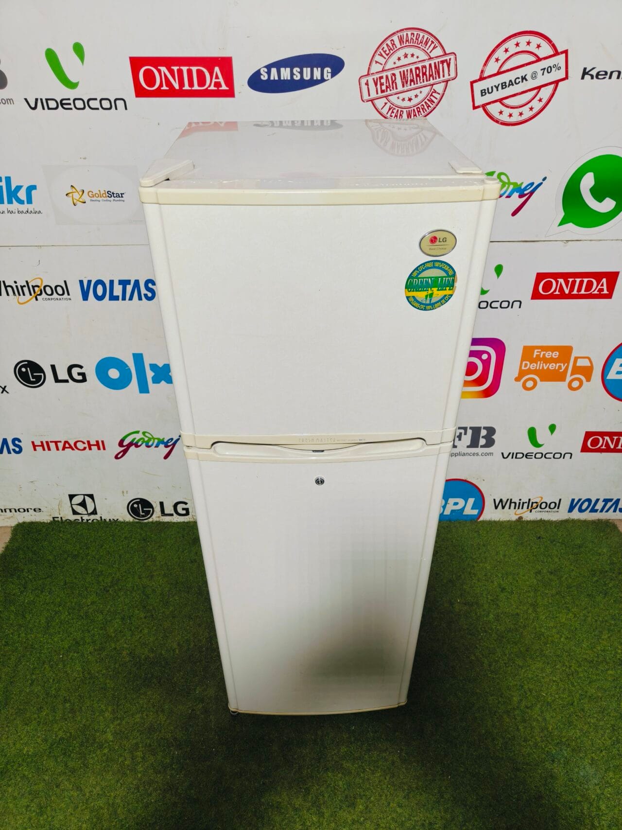 LG green life 260 lte full white in colour used double door refrigerator - Image 2