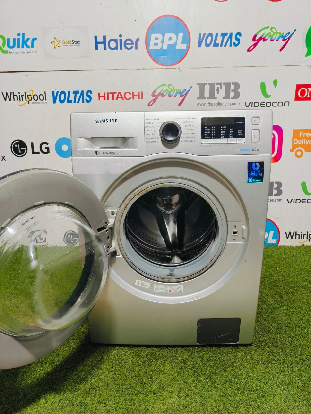 Samsung digital inverter eco bubble 8 kg silver and black in colour fully automatic front load washing machine - Image 3