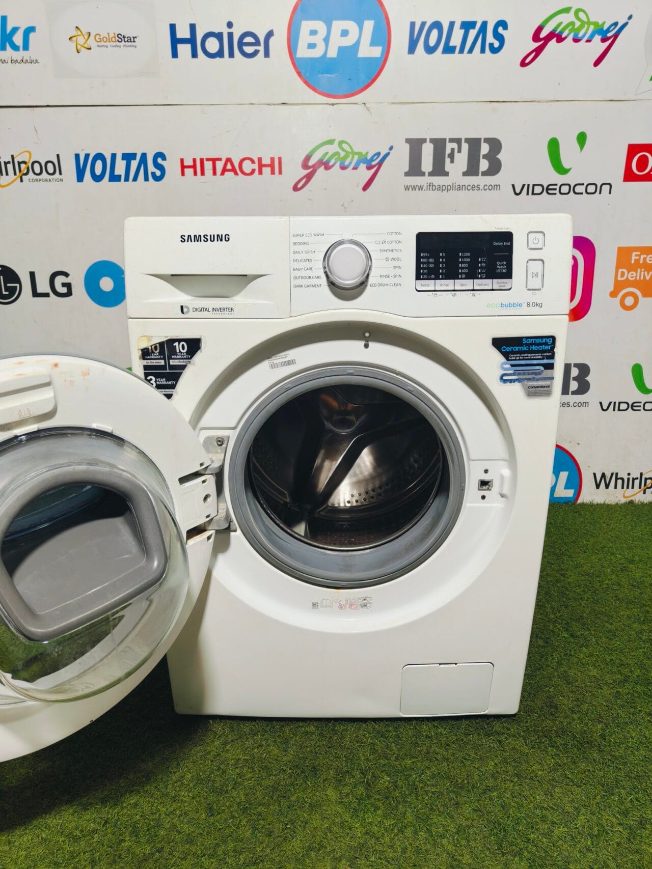 Samsung digital inverter eco bubble technology with ceramic heater fully white in colour 8 kg gently used fully automatic front load washing machine - Image 3