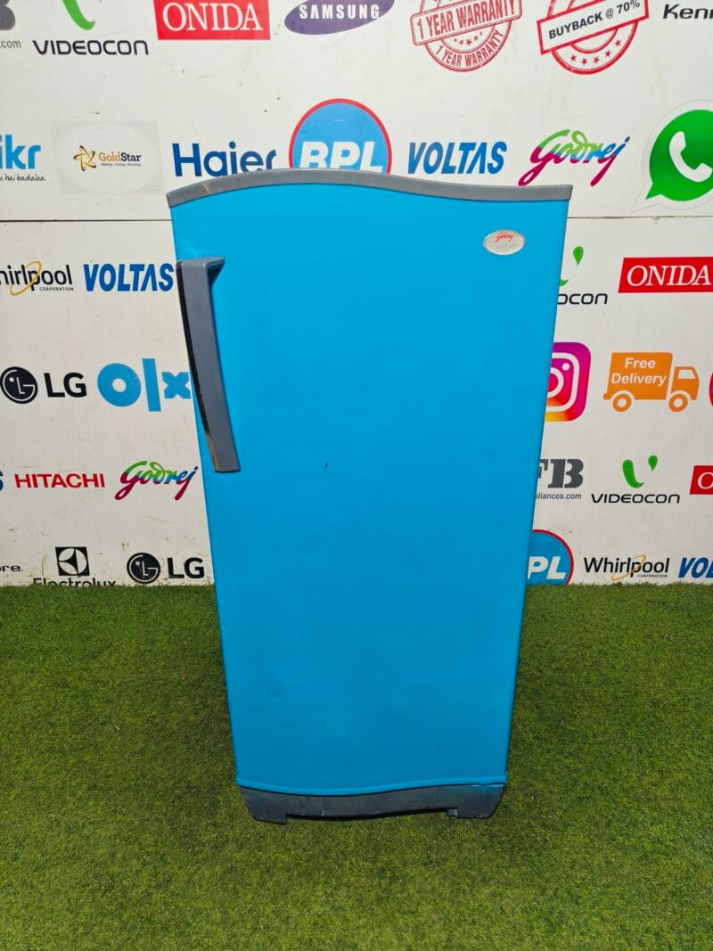 godrej penta cool grey & blue in colour 190 lte inbuilt stabiliser  single door refrigerator