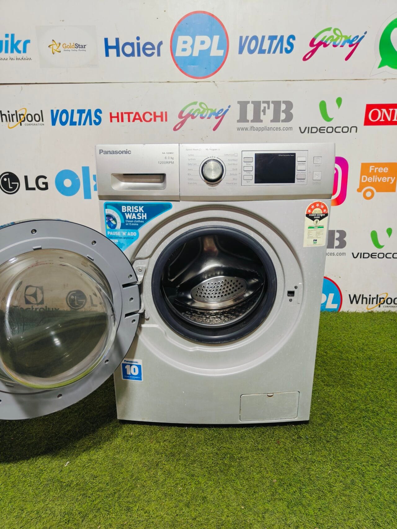panasonic brisk wash five star energy rating silver in colour 6 kg with 1200 & digital display fully automatic gently used front load washing machine - Image 3