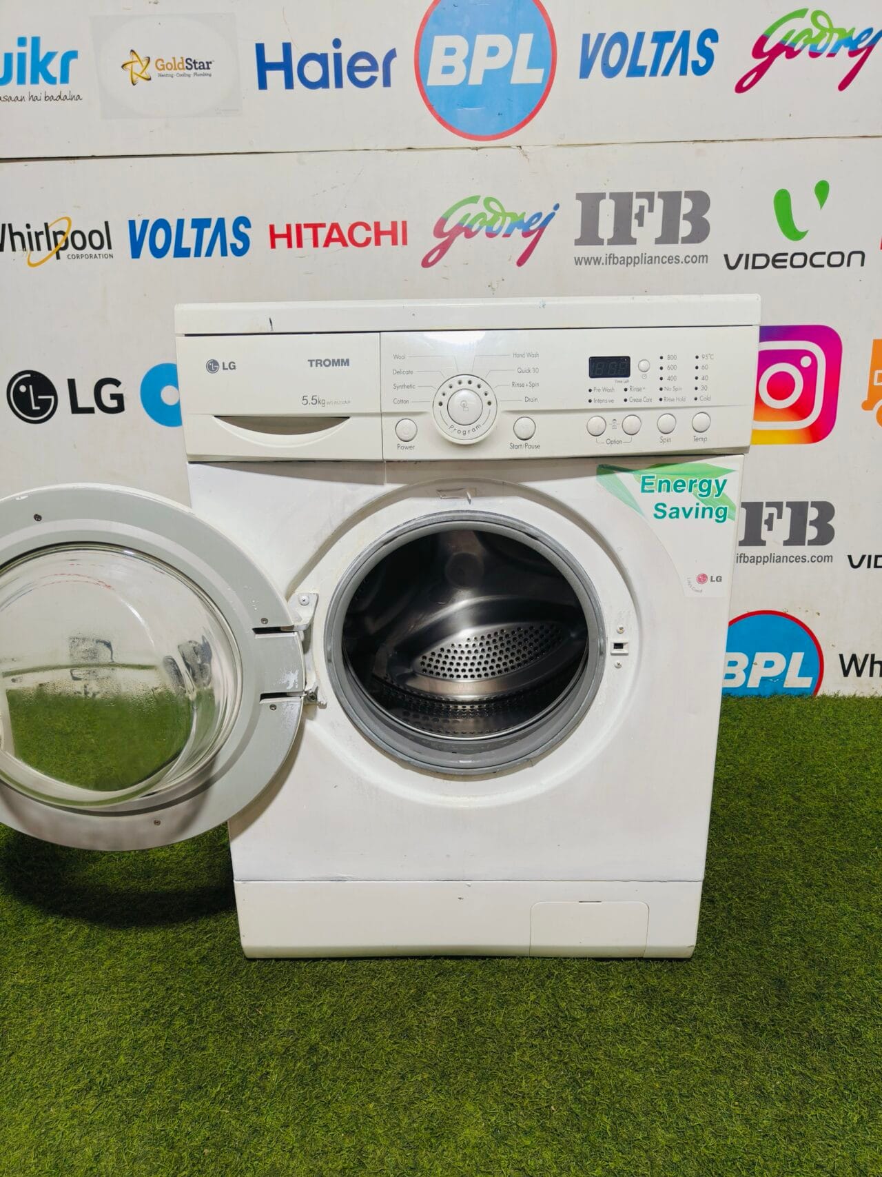 LG tromm energy saving white in colour 5.5 kg fully automatic front load washing machine - Image 3