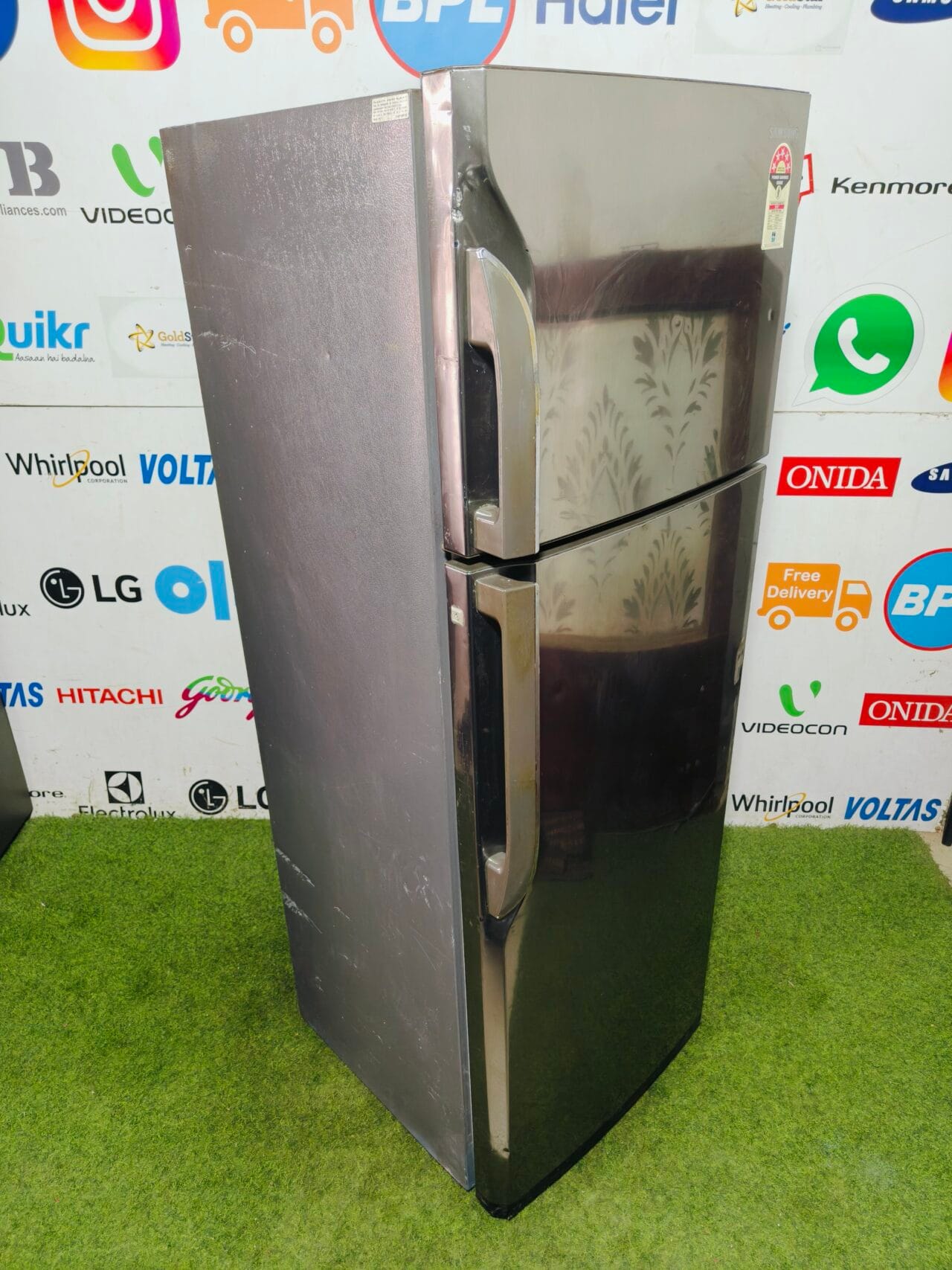Samsung 5 star energy rating inbuilt stabiliser steel finish 320 lte used double door refrigerator - Image 5