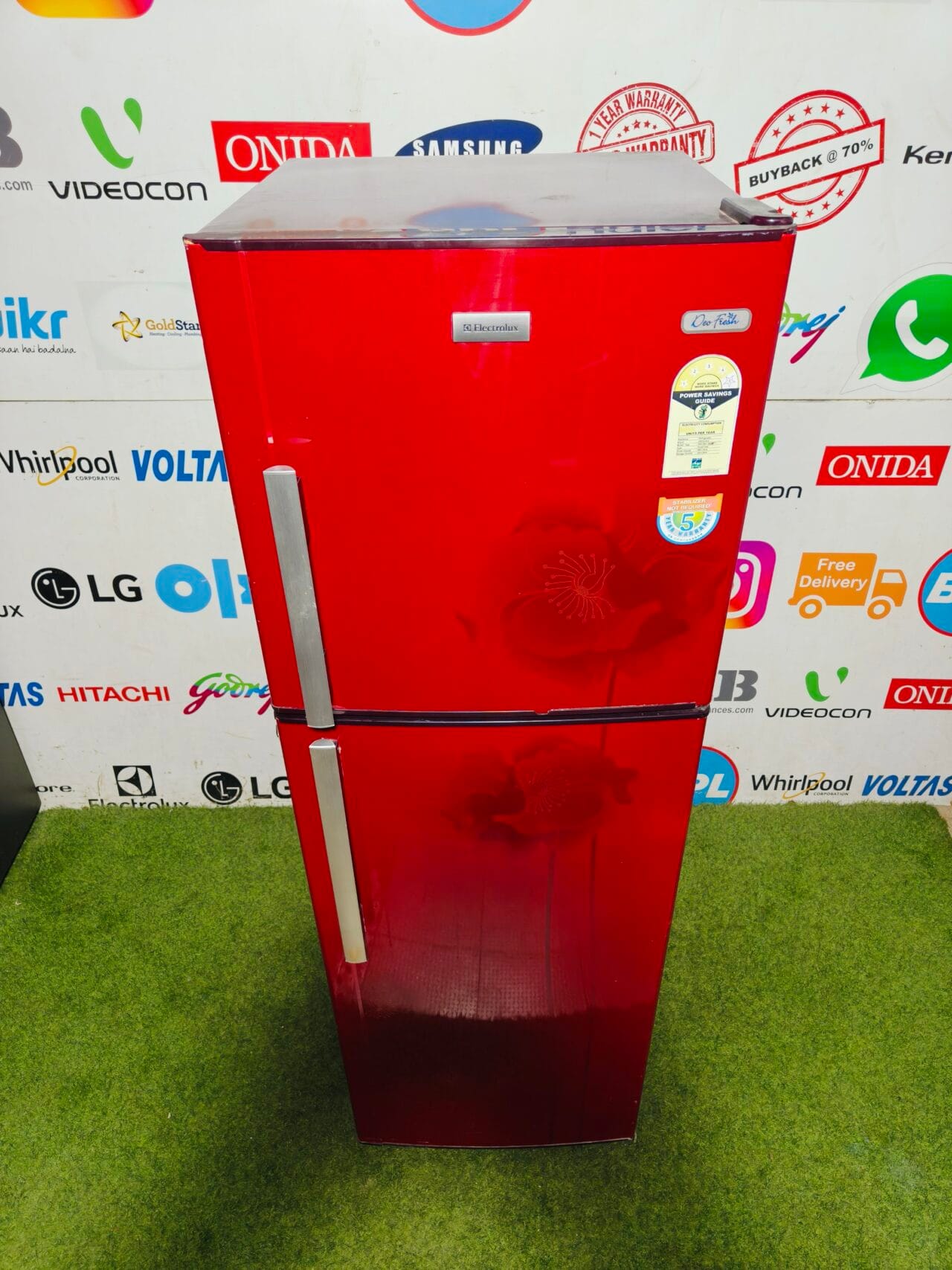 Electrolux deo fresh 4 star energy rating inbuilt stabiliser 280 lte red flower model used double door refrigerator - Image 2