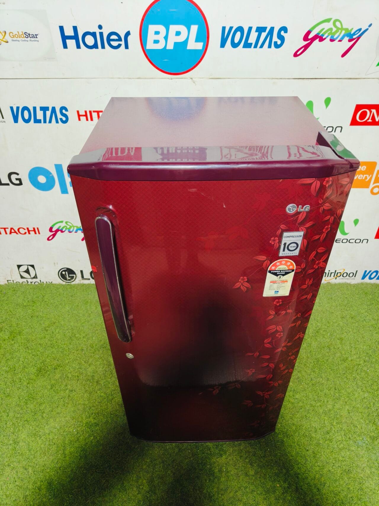 LG five star energy rating inbuilt stabiliser red flower model 200 lte gently used single door refrigerator - Image 2