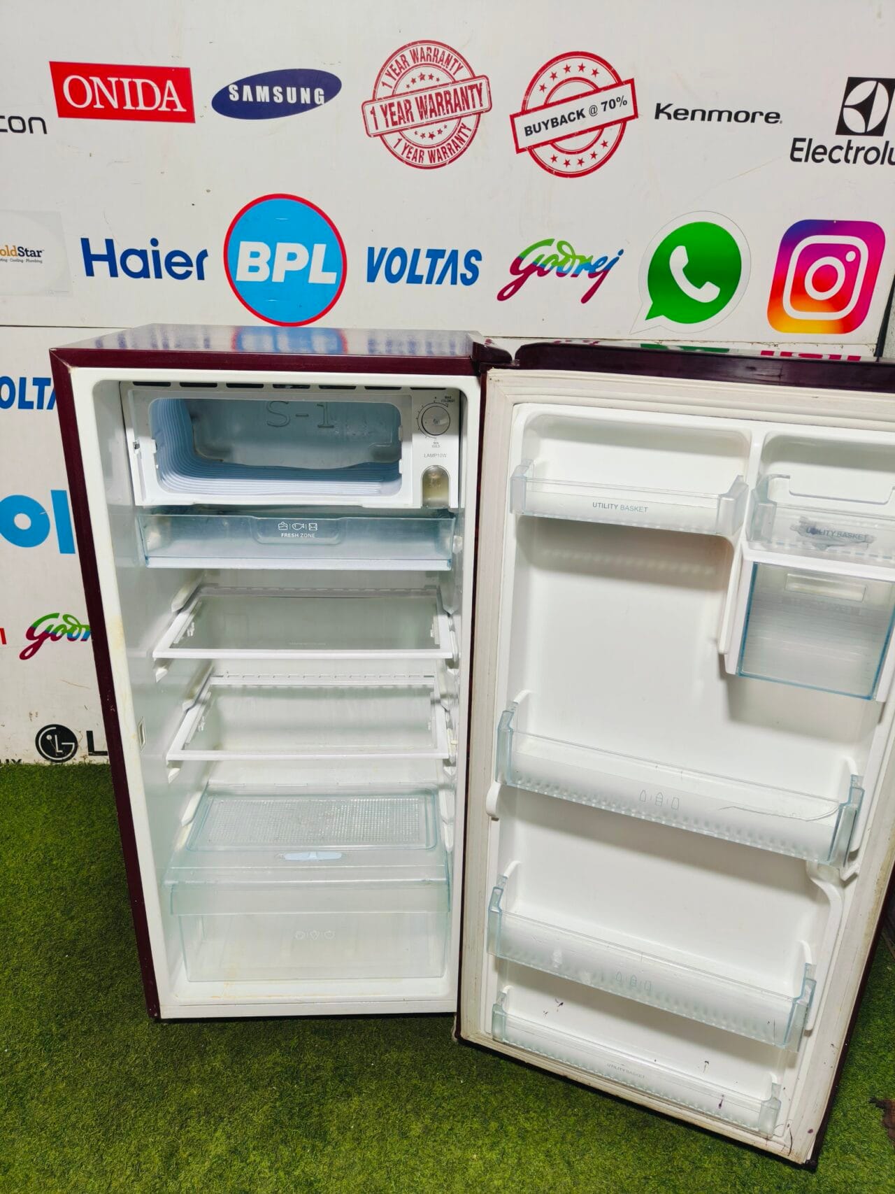 LG five star energy rating inbuilt stabiliser red flower model 200 lte gently used single door refrigerator - Image 3