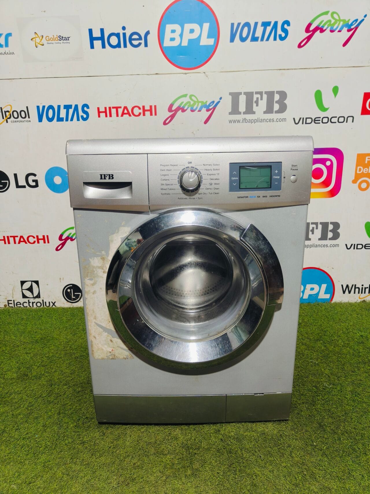 IFB senator Aqua sx 8 kg 1400 RPM silver and colour fully automatic with digital display front load washing machine