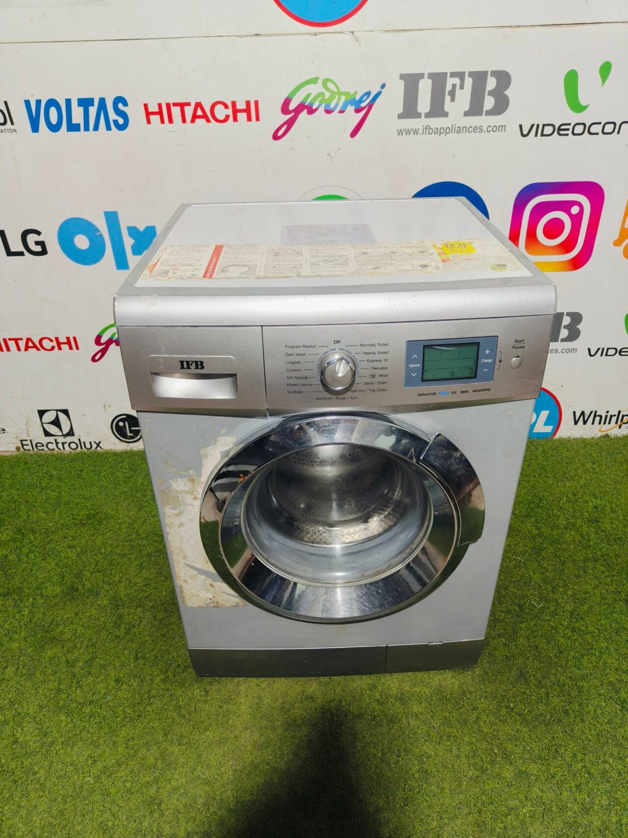 IFB senator Aqua sx 8 kg 1400 RPM silver and colour fully automatic with digital display front load washing machine - Image 2