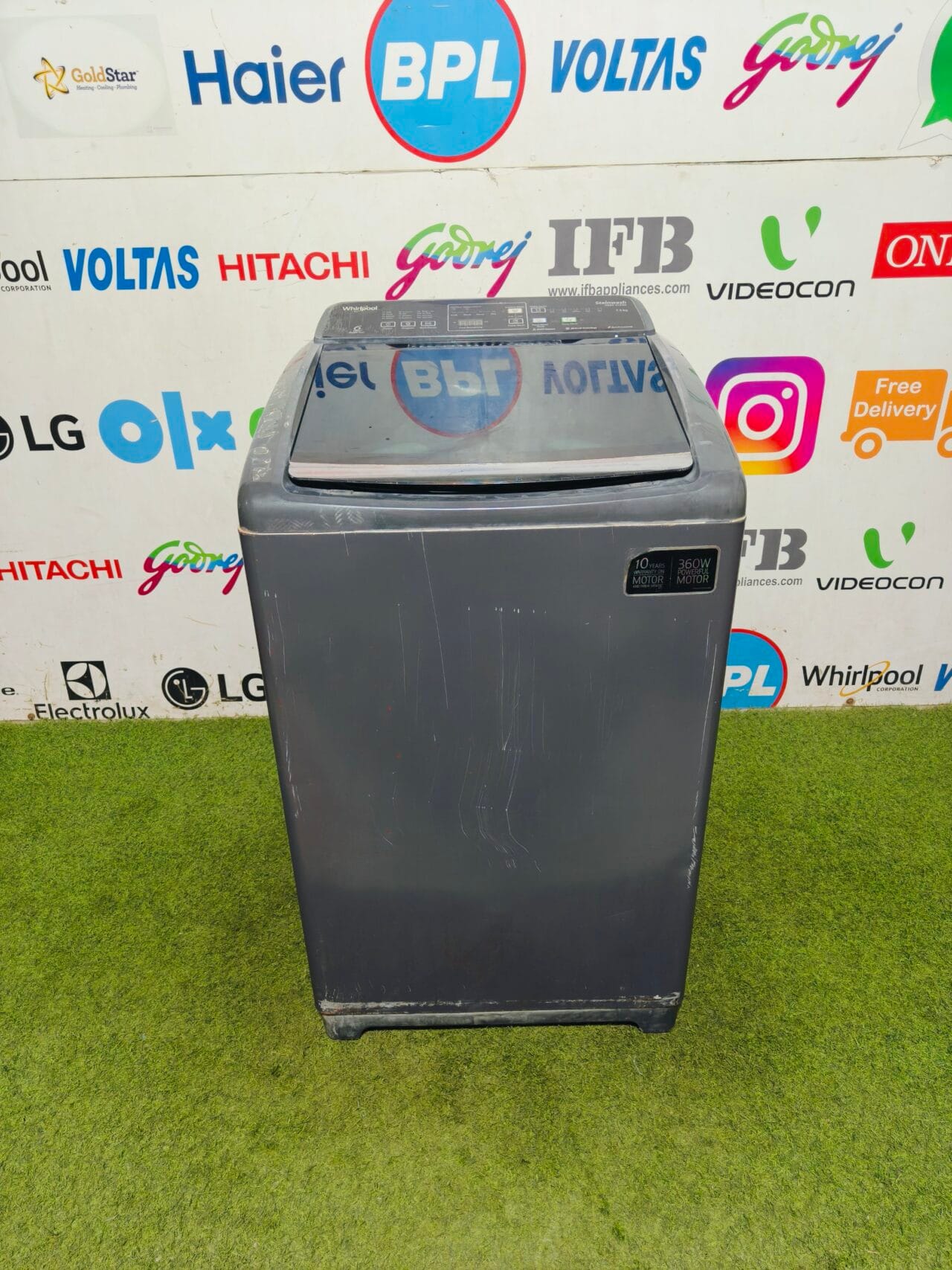 Whirlpool 6th sense stainwash deep clean 7.5 kg grey in colour fully automatic used topload washing machine
