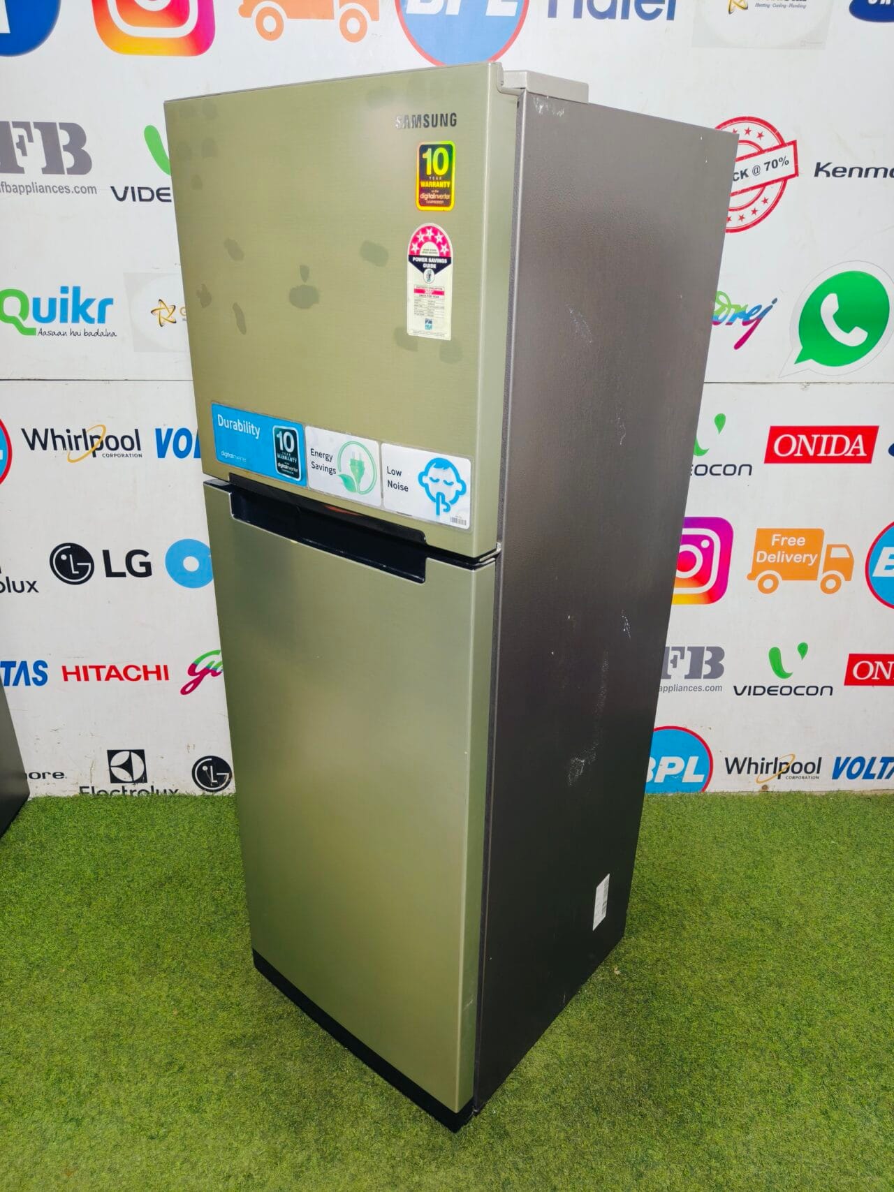 Samsung home connect digital inverter technology 5 star energy rating inbuilt stabiliser steel finish 260 lte gently used double door refrigerator - Image 4