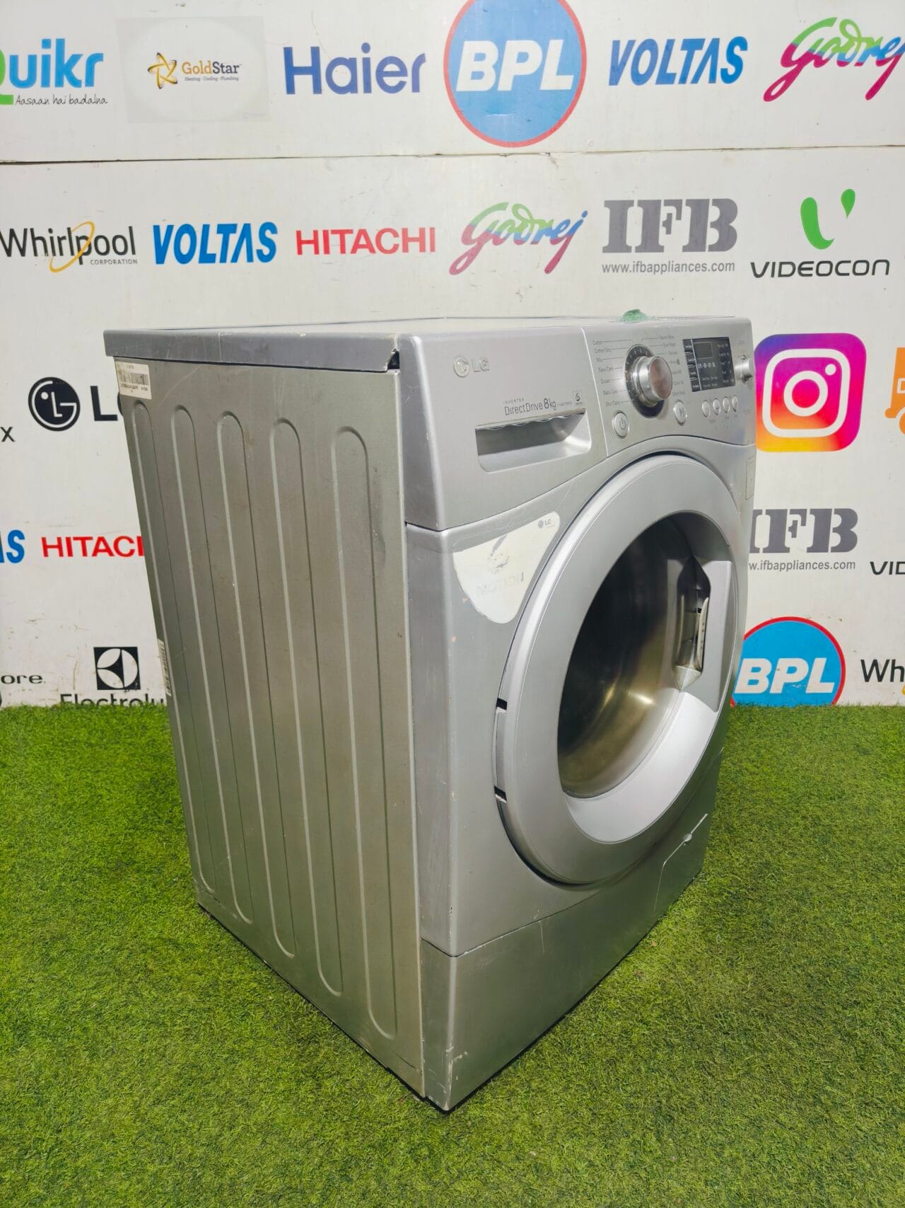 LG digital inverter Direct drive 8 kg silver in colour fully automatic used front load washing machine - Image 5