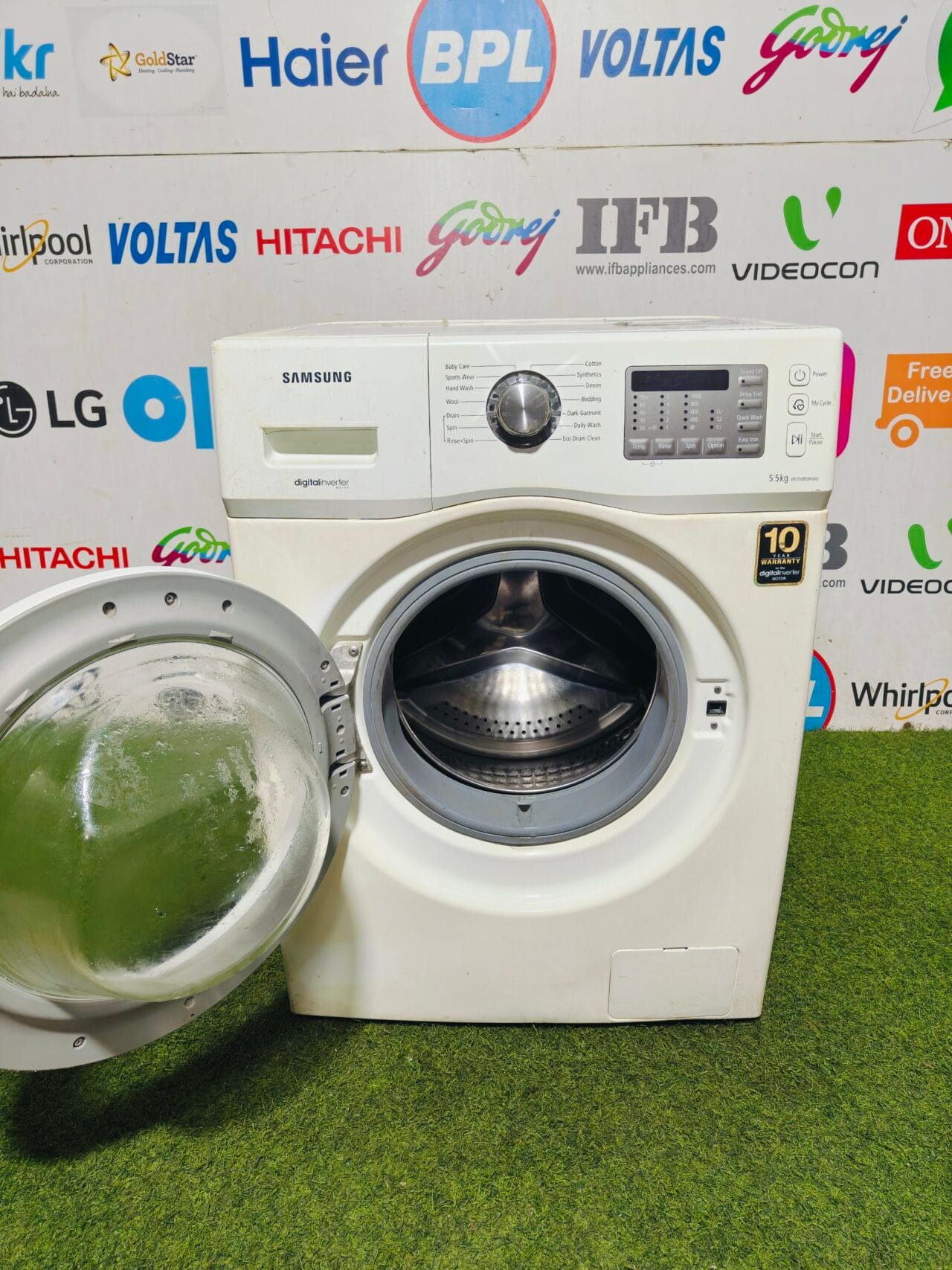 Samsung digital inverter white in colour 5.5 lg fully automatic front load washing machine - Image 3