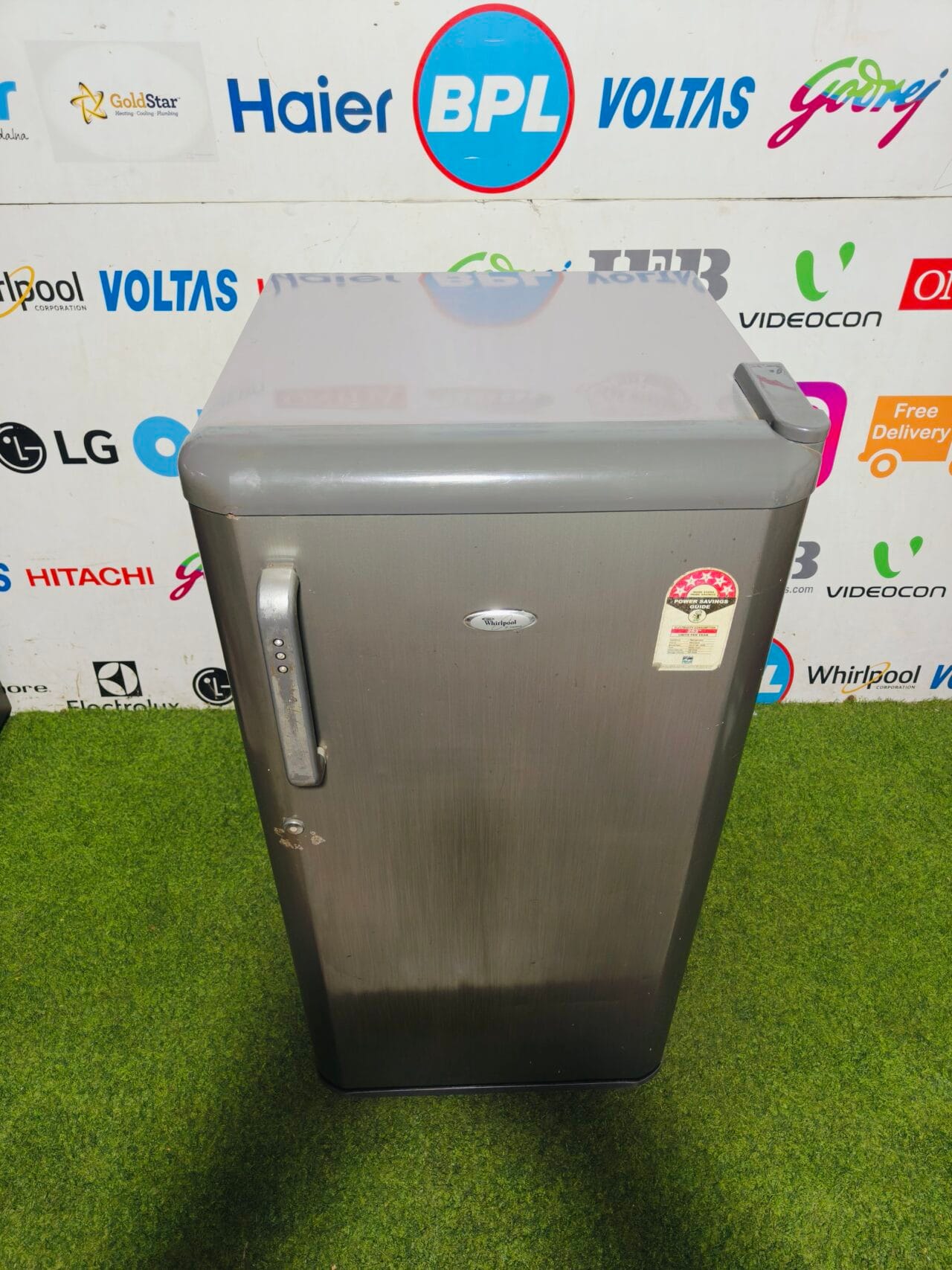 whirlpool five star energy rating inbuilt stabiliser grey in colour 190 lte used single door refrigerator - Image 2