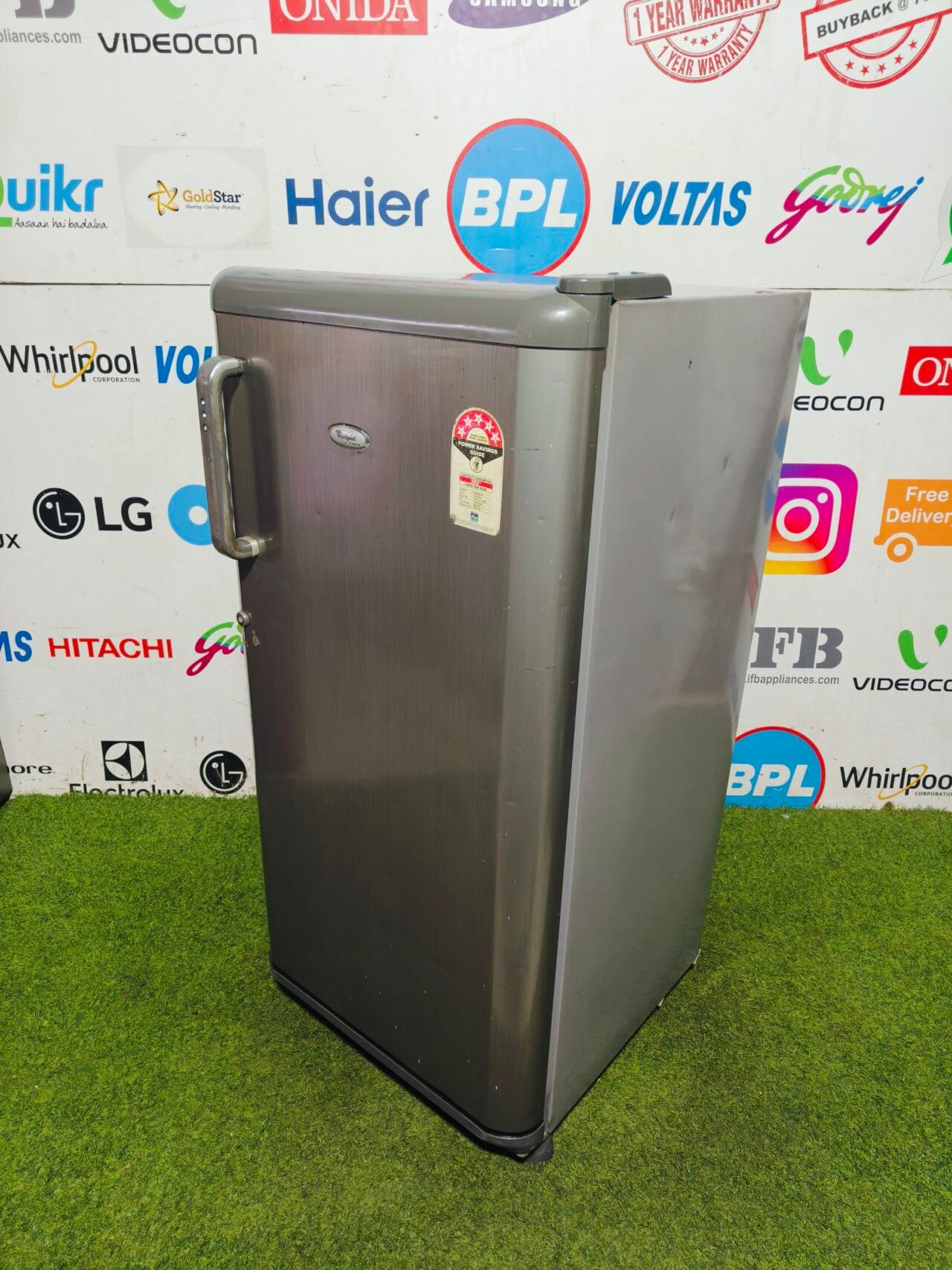 whirlpool five star energy rating inbuilt stabiliser grey in colour 190 lte used single door refrigerator - Image 4
