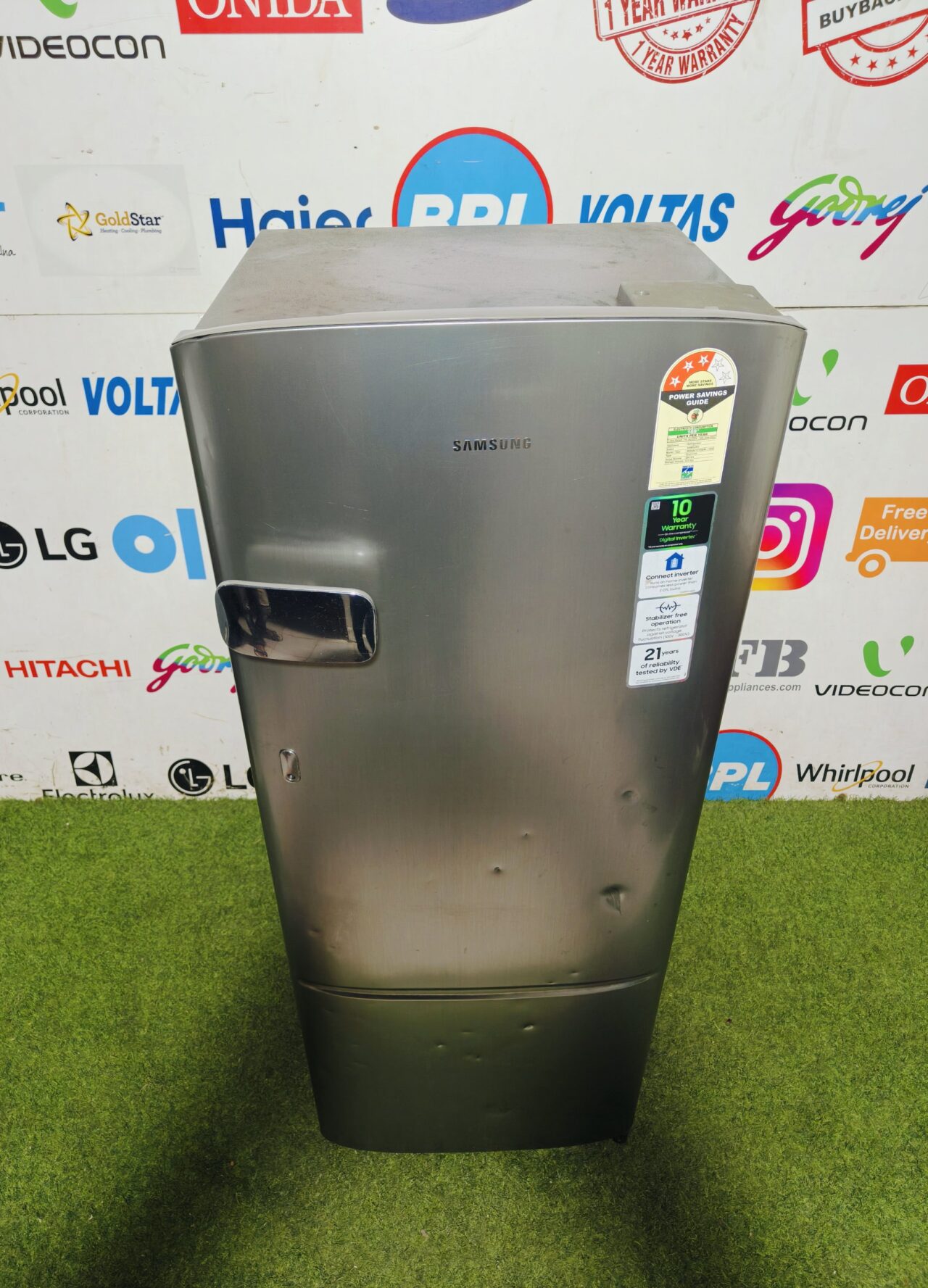 Samsung home connect digital inverter technology steel finish 210 lte gently used single door refrigerator - Image 2