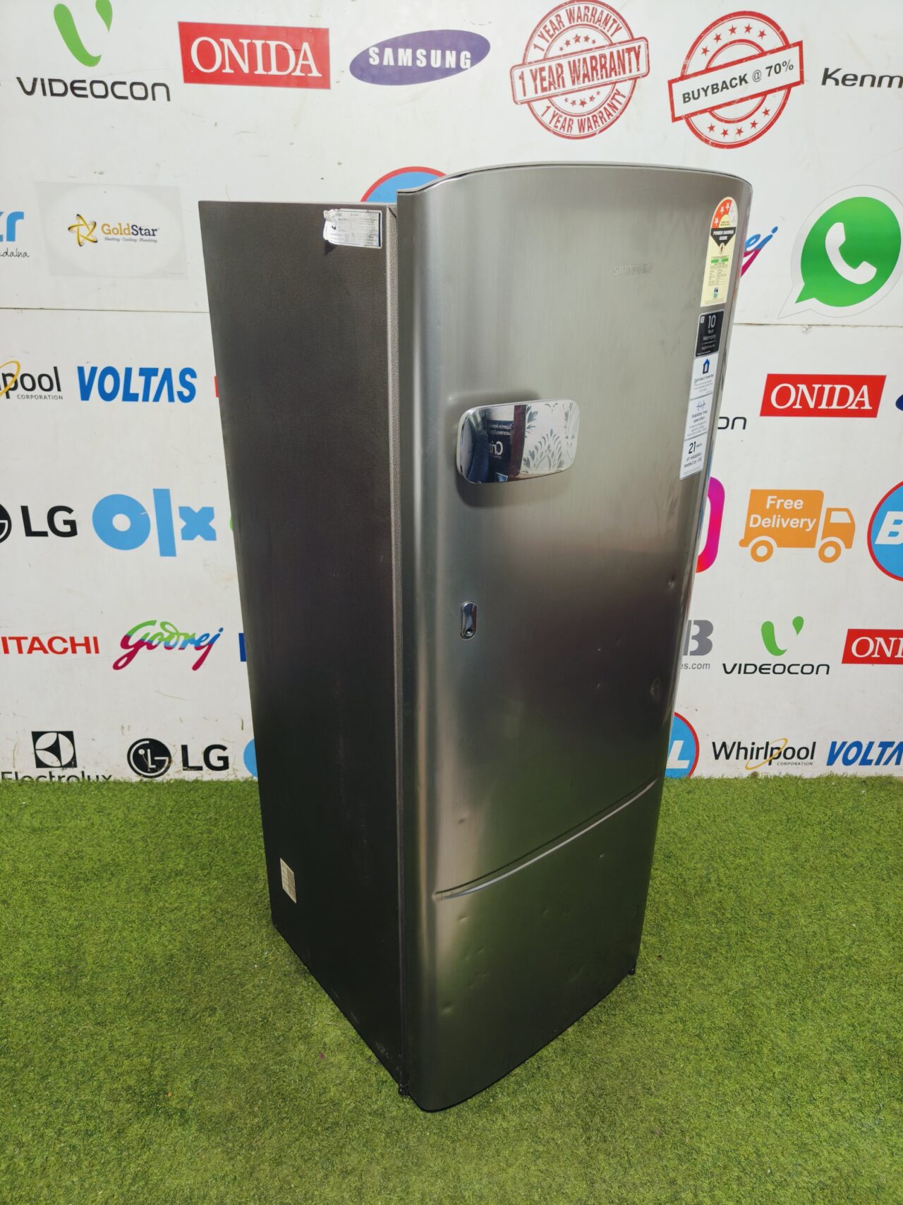 Samsung home connect digital inverter technology steel finish 210 lte gently used single door refrigerator - Image 4