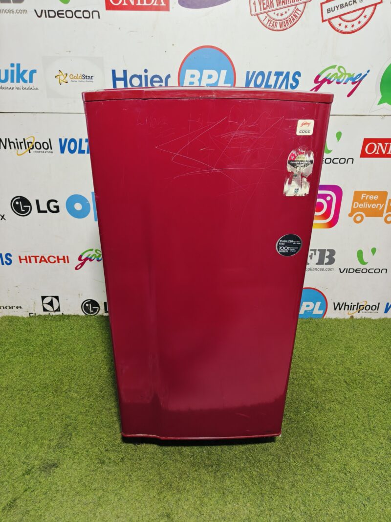 Godrej edge maroon in colour 190 lte inbuilt stabiliser single door refrigerator