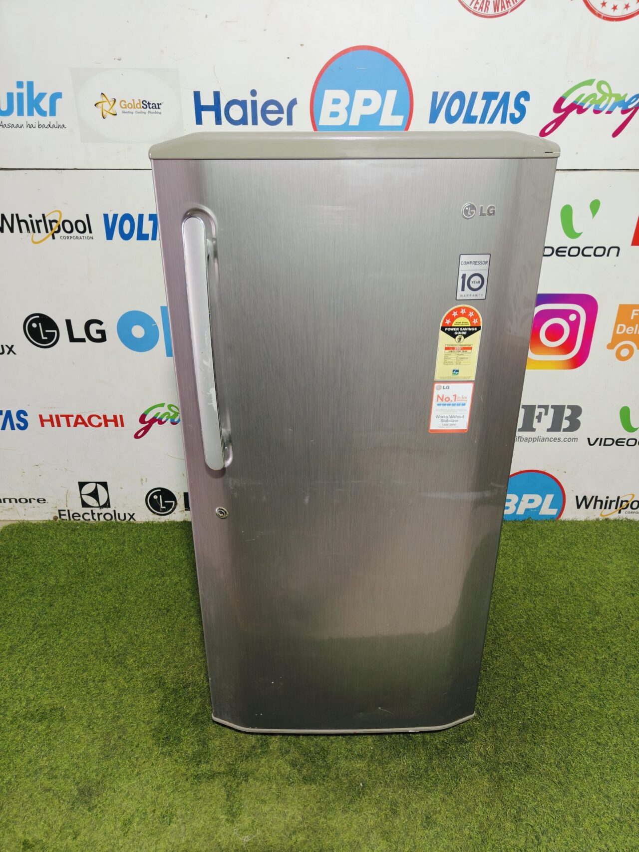 LG 5 star energy rating inbuilt stabiliser steel finish 200 Ltr gently used single door refrigerator