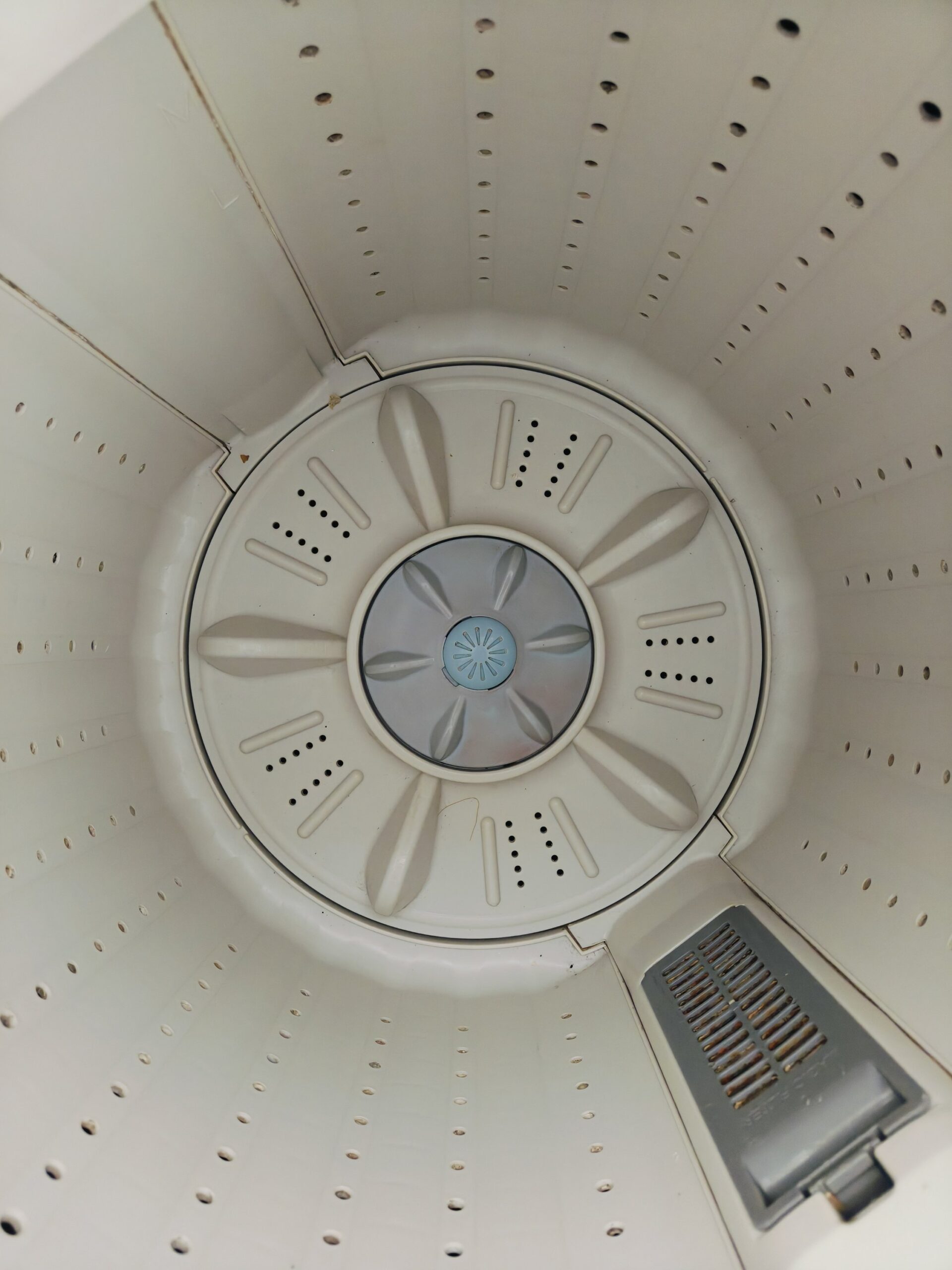 Samsung digital fuzzy logic control 6.5 kg fully automatic top load washing machine (Refurbished) - Image 3