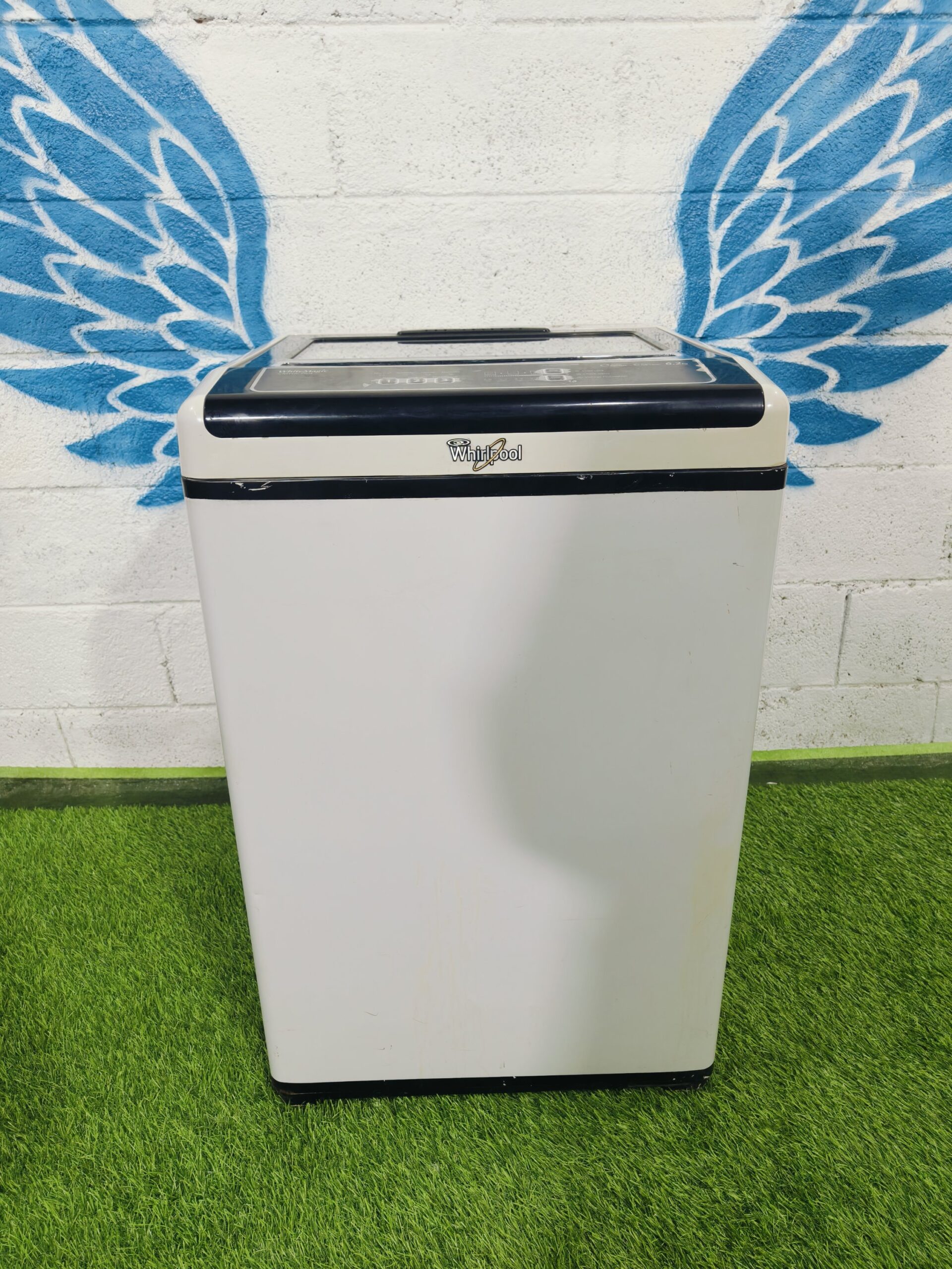 Whirlpool white magic classic plus 6.2 kg fully automatic top load washing machine with auto restart - Image 2