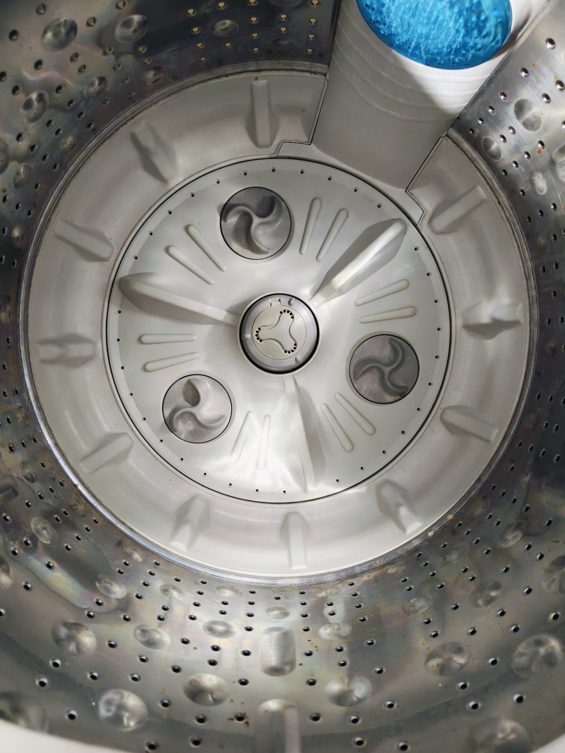 LG turbo drum 6.5 kg double colour fully automatic top load washing machine - Image 3