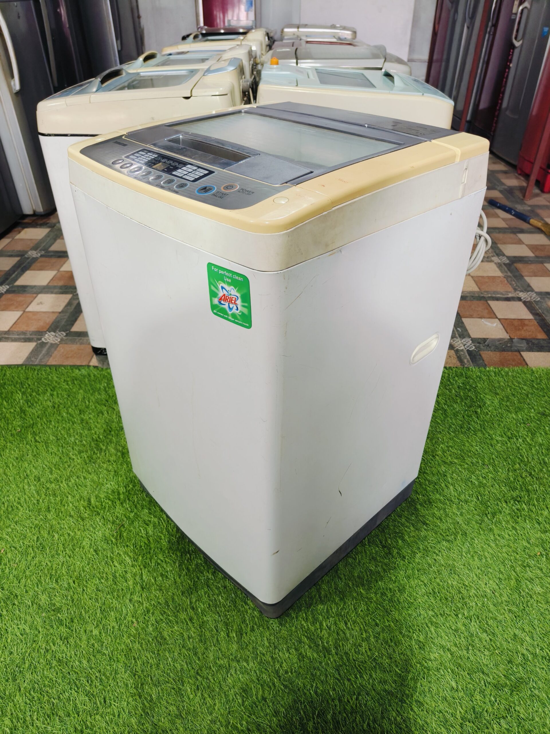 LG intello wash turbo drum 6.5 kg fully automatic top load washing machine - Image 4