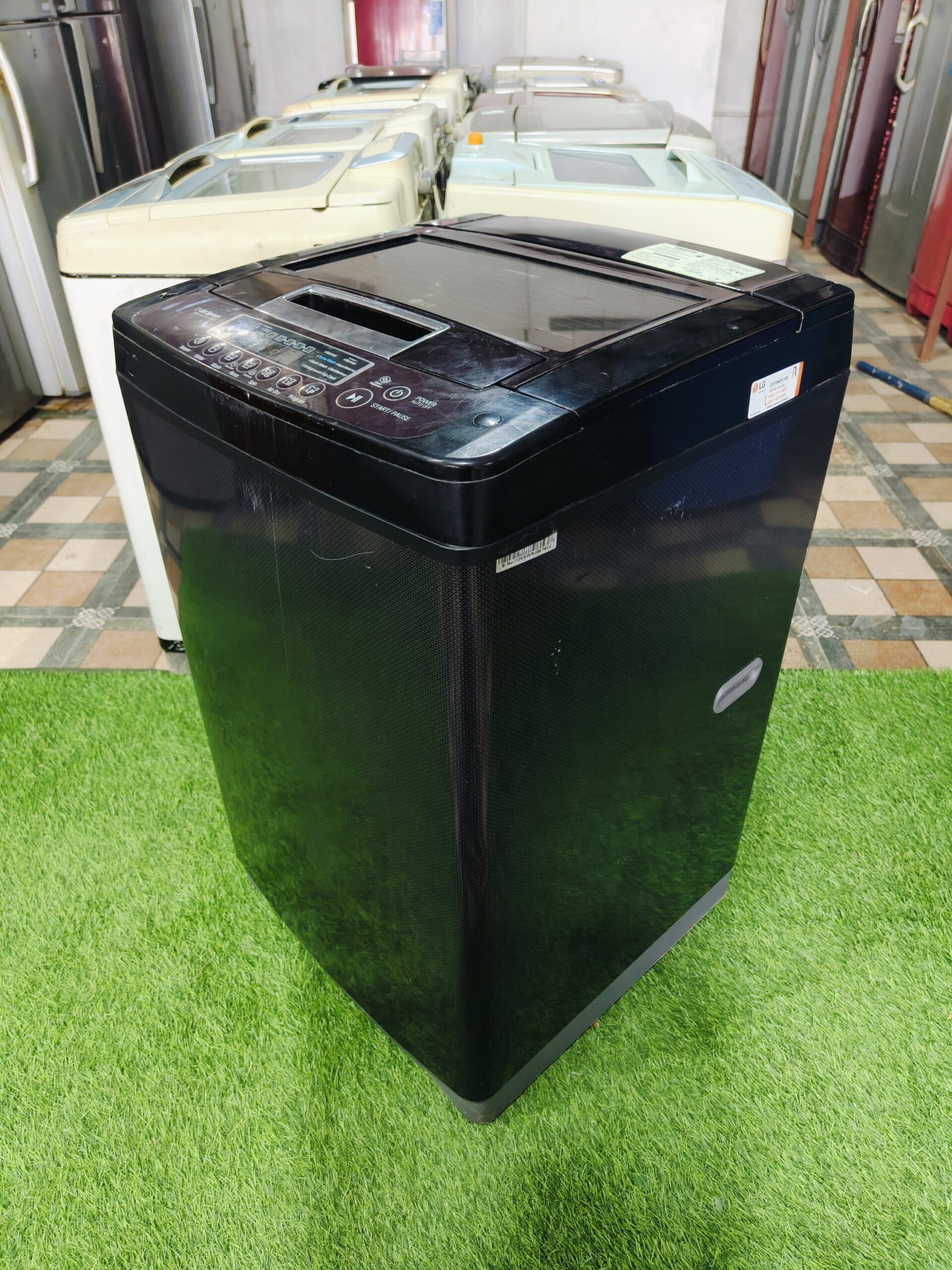 LG smart inverter with smart diagnosis 7 kg fully automatic gently used top load washing machine - Image 4