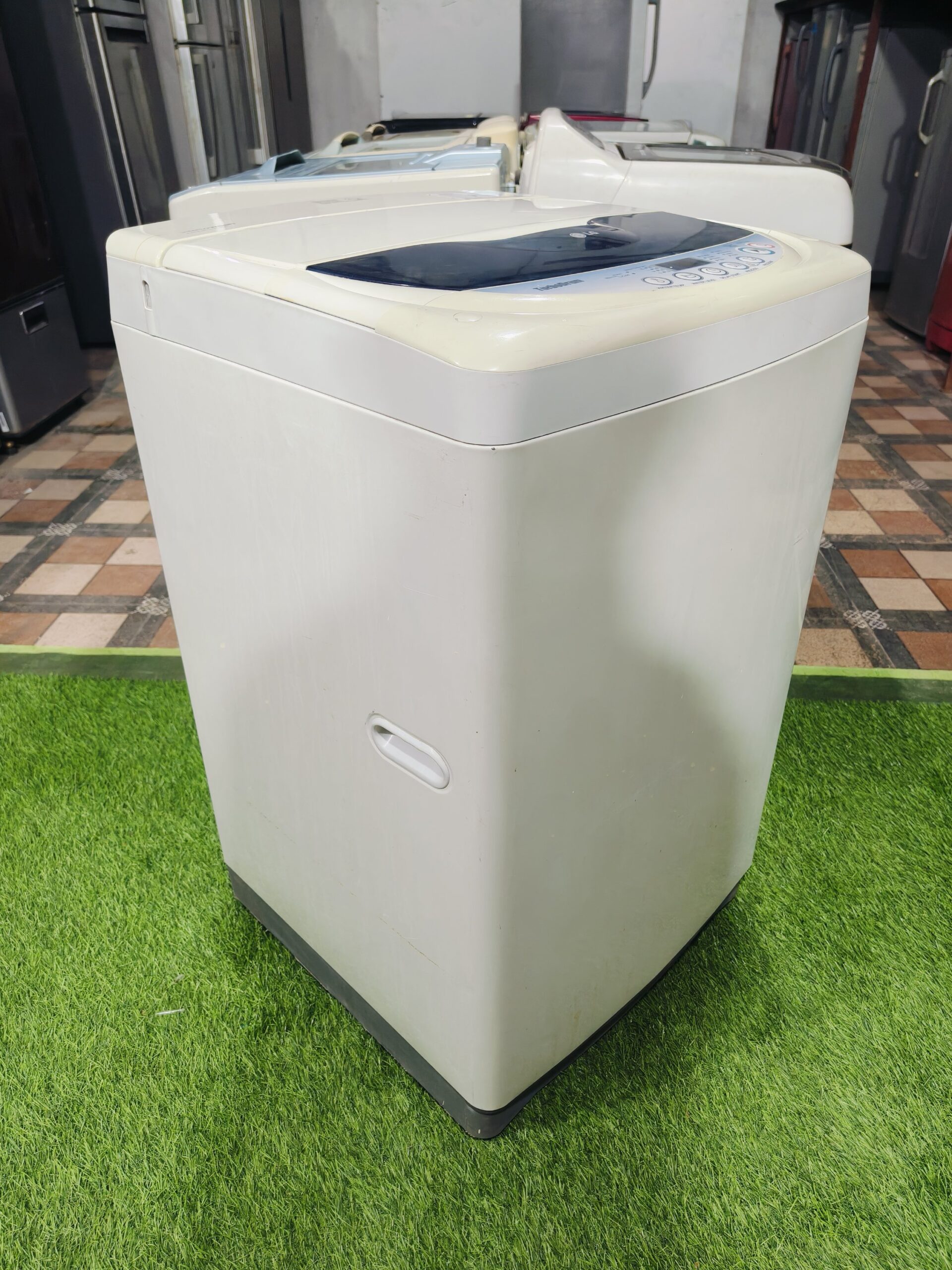 LG intello wash turbo drum 6.5 kg gently used fully automatic top load washing machine - Image 4