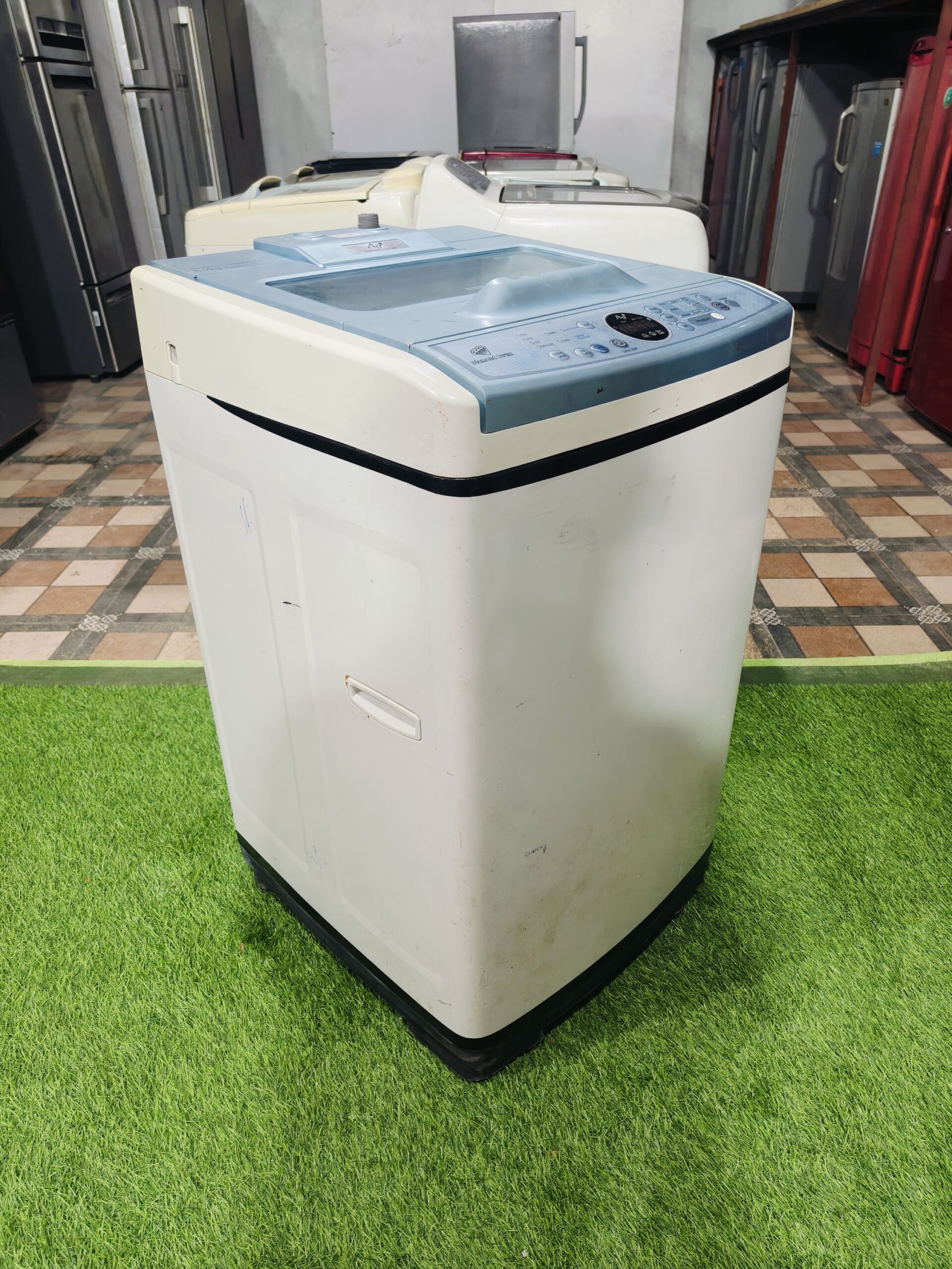 Samsung ag+ silver nano technology 6.2 kg fully automatic gently used top load washing machine - Image 4