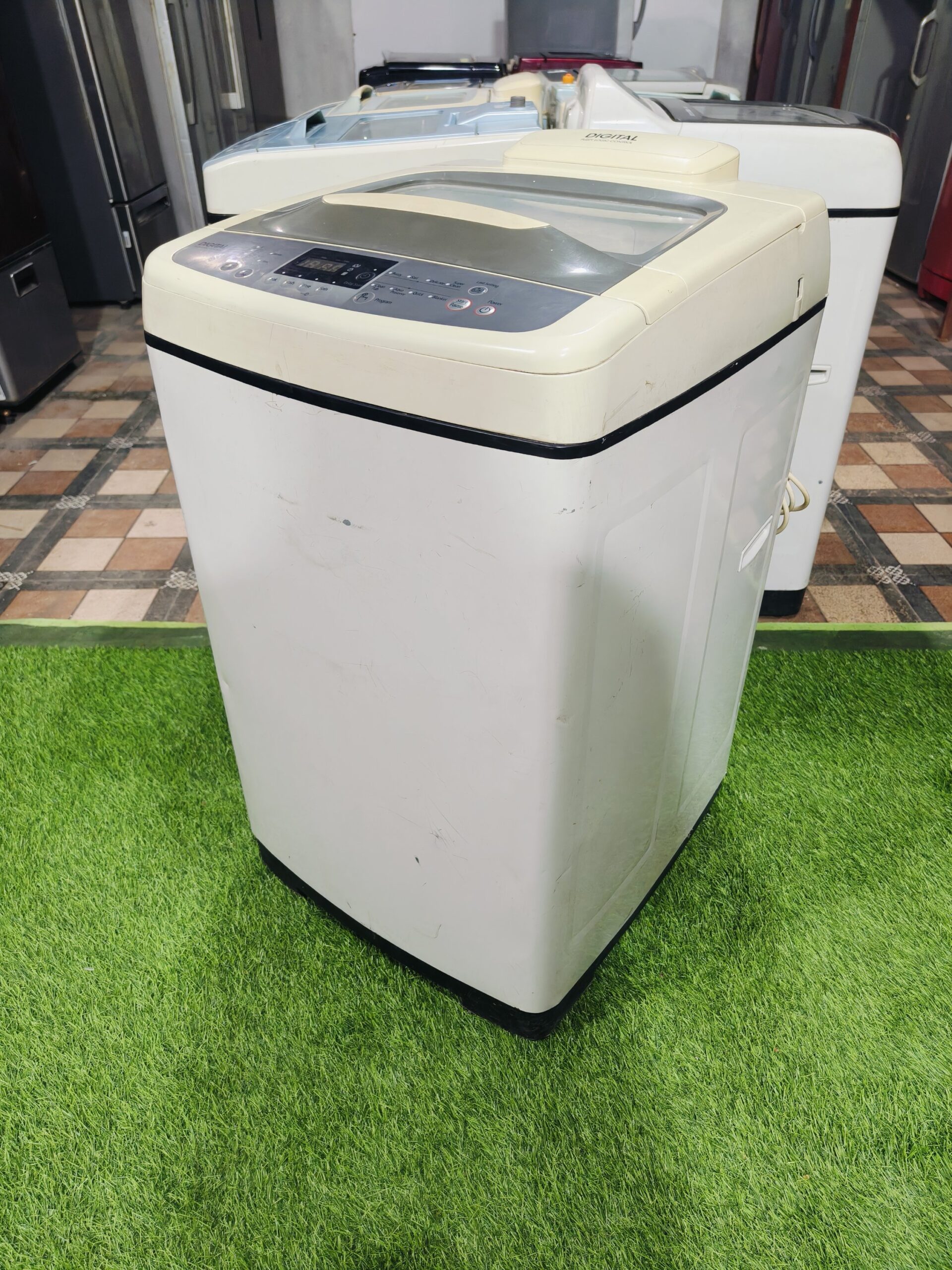 Samsung digital fuzzy logic 6.5 kg fully automatic top load washing machine - Image 4