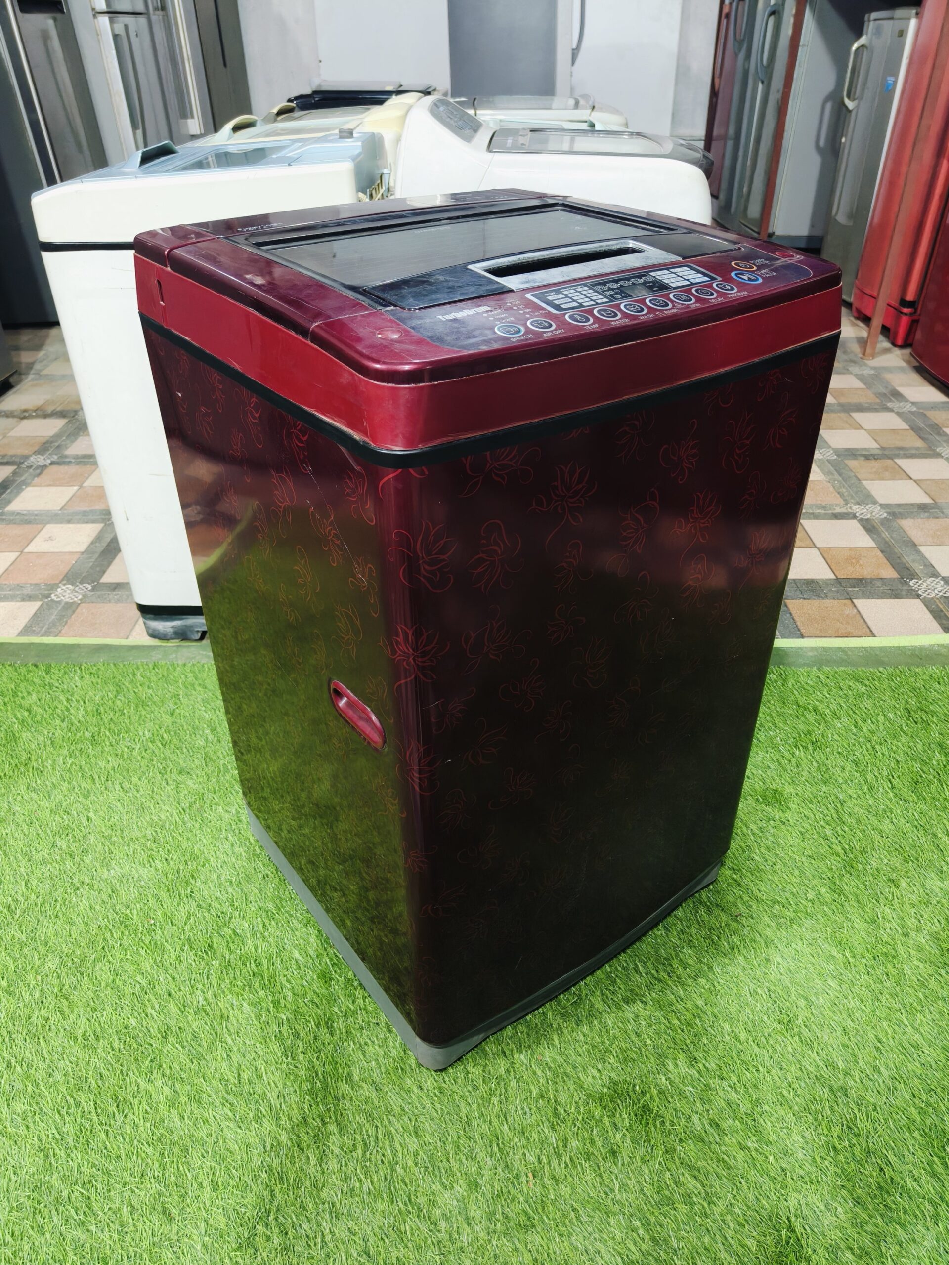 LG fuzzy logic turbo drum 7 kg red flower model gently used fully automatic top load washing machine - Image 4