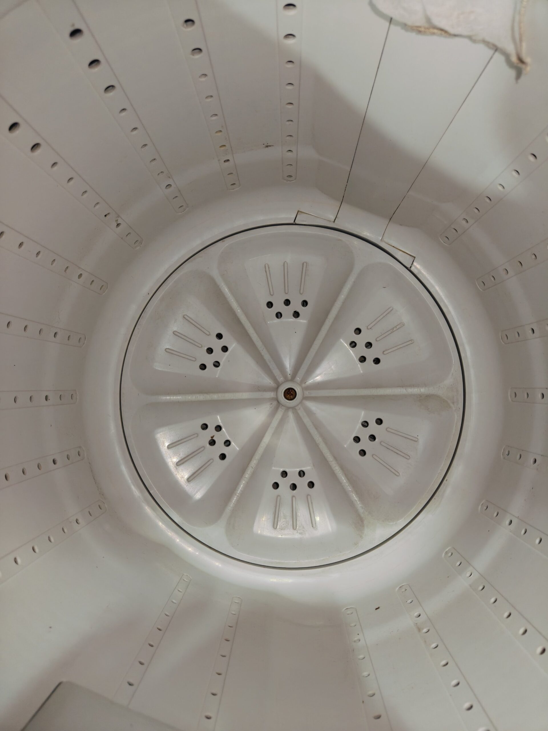 Godrej dac + technology 6.5 kg gently used fully automatic top load washing machine - Image 3