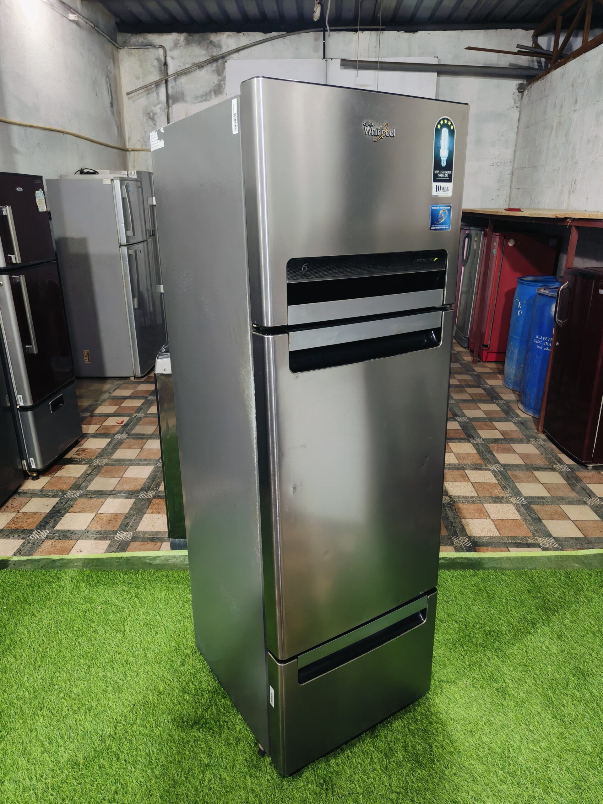 Whirlpool 6th sense proton silver & black in colour 330 ltr gently used triple door refrigerator - Image 5