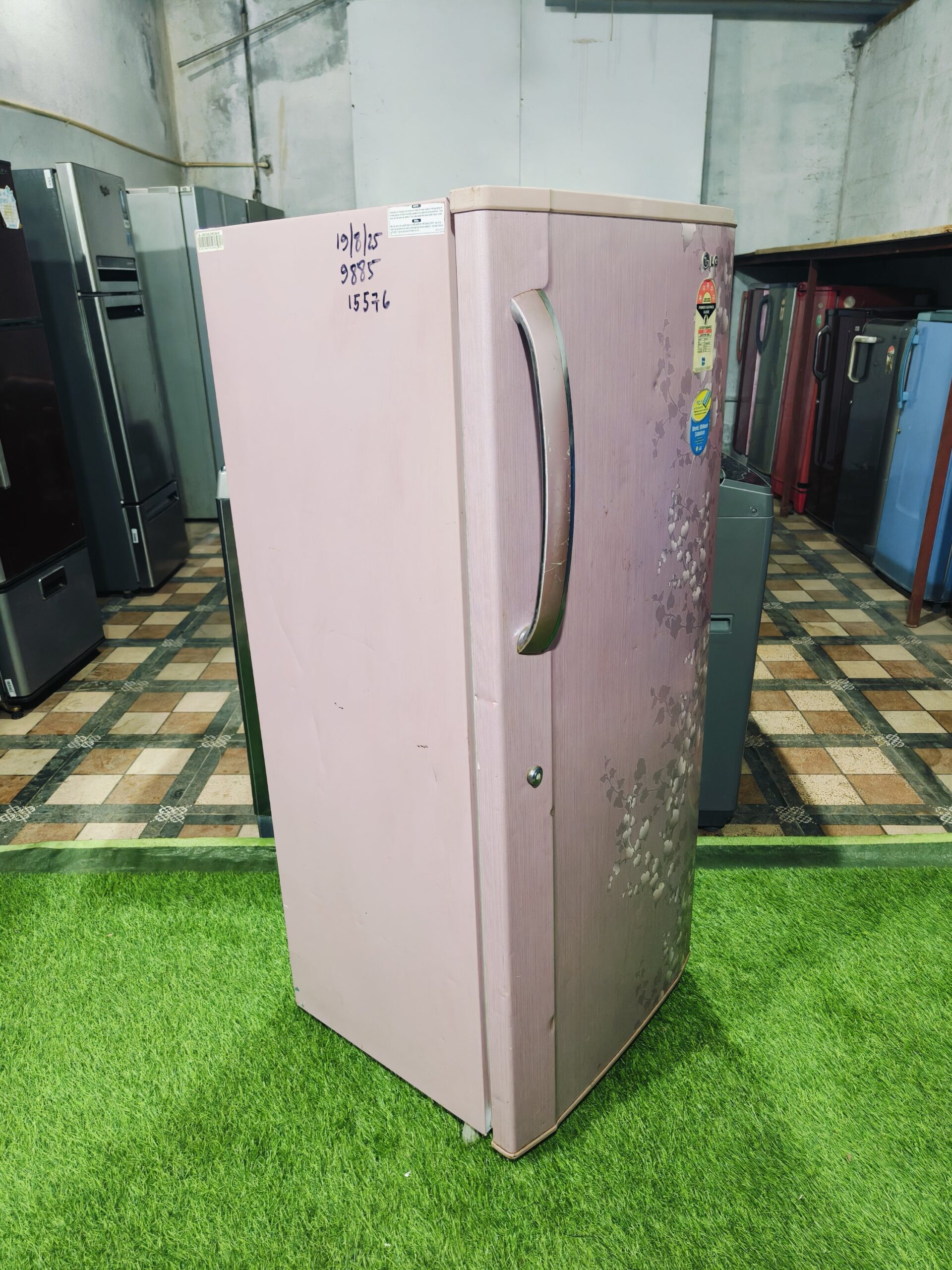 LG 5 star energy rating pink flower model 220 ltr single door refrigerator - Image 4