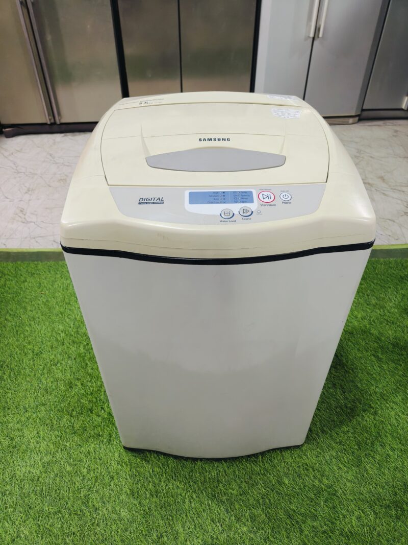 Samsung digital fuzzy logic control 5.8 kg fully automatic top load washing machine