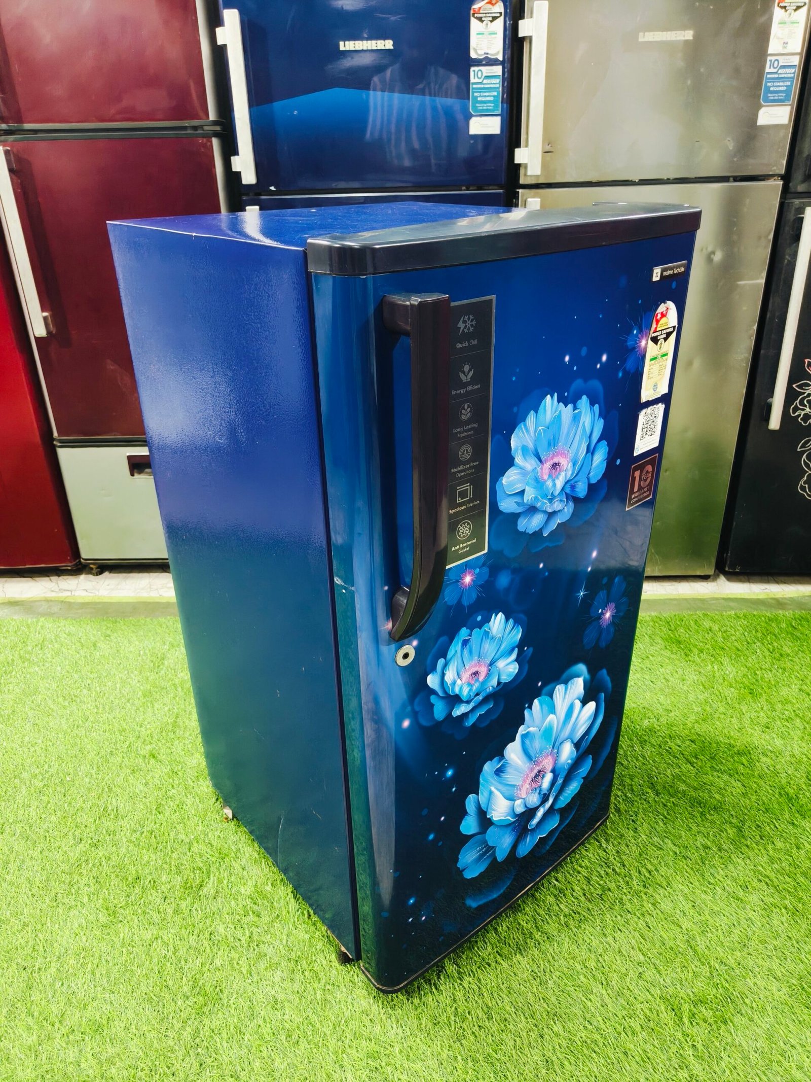 Realme techlife blue flower model 180 ltr gently used single door refrigerator - Image 5