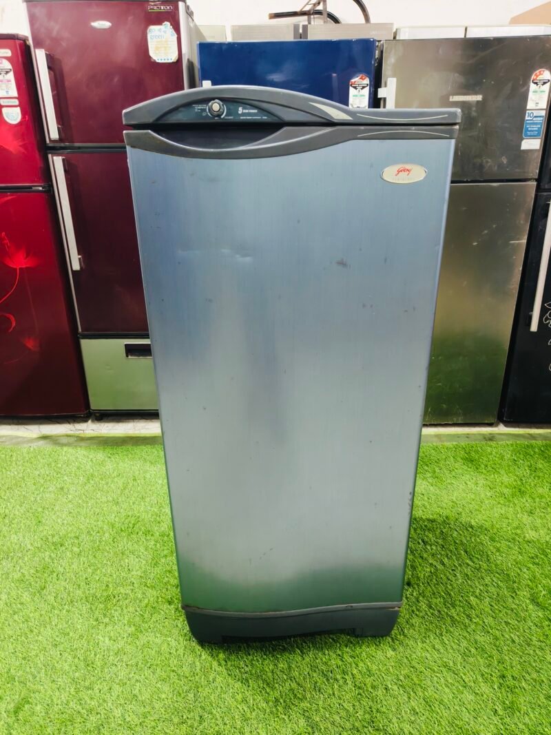 Godrej pentacool with base stand 190 ltr used single door refrigerator