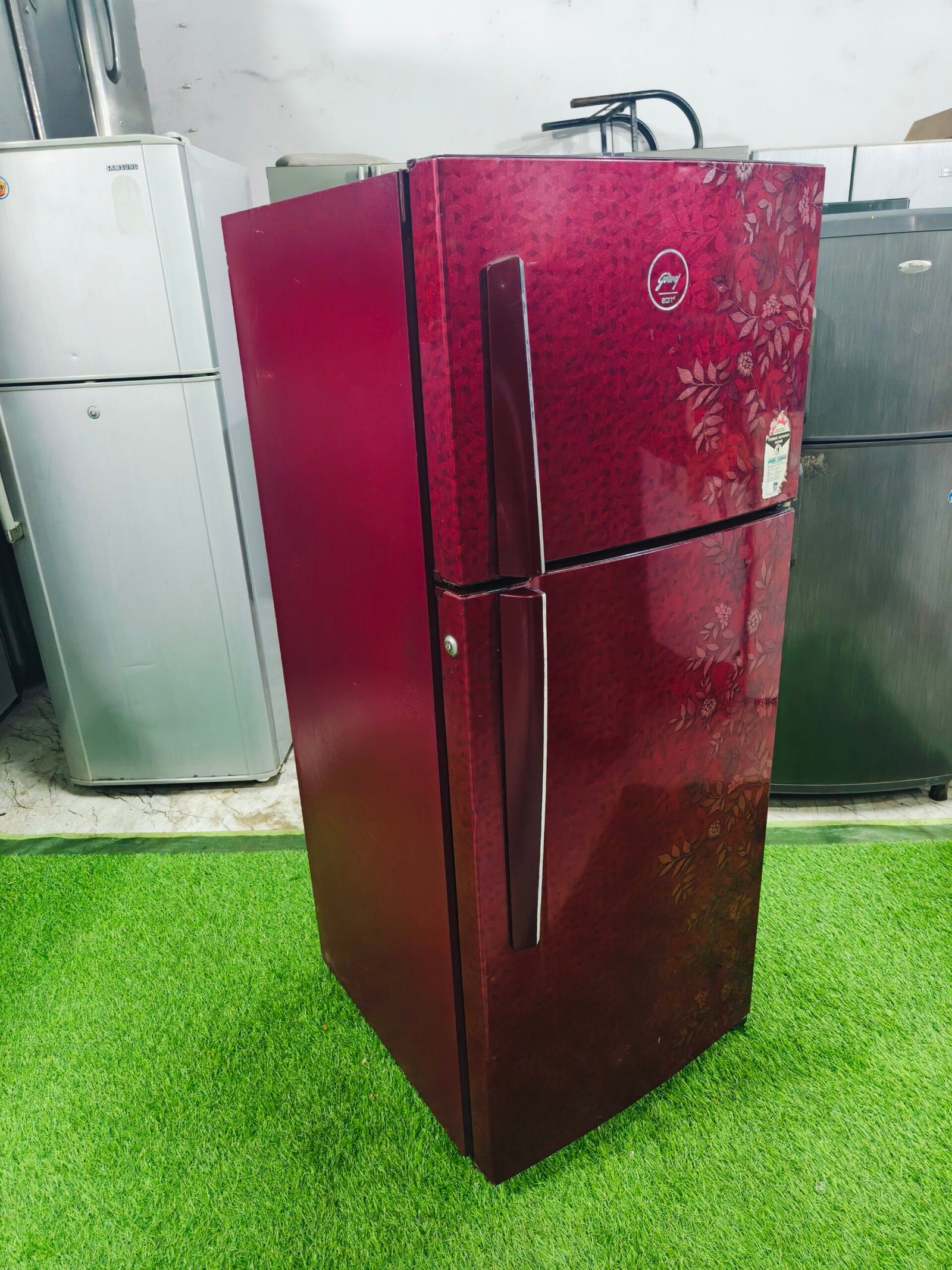 Godrej eon 4 star energy rating red flower model 240 ltr double door refrigerator - Image 5